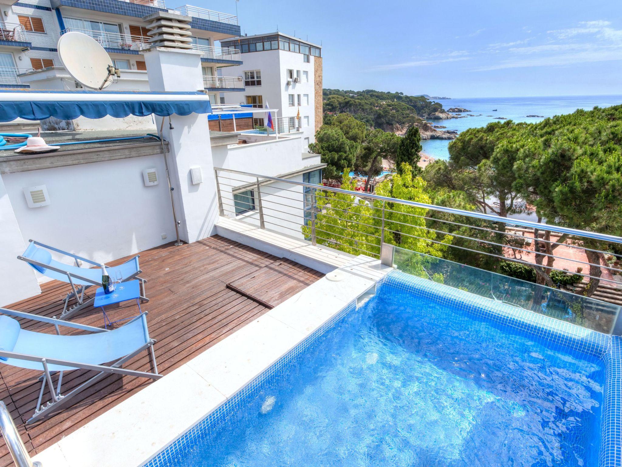 Foto 2 - Casa con 1 camera da letto a Castell-Platja d'Aro con piscina privata e vista mare