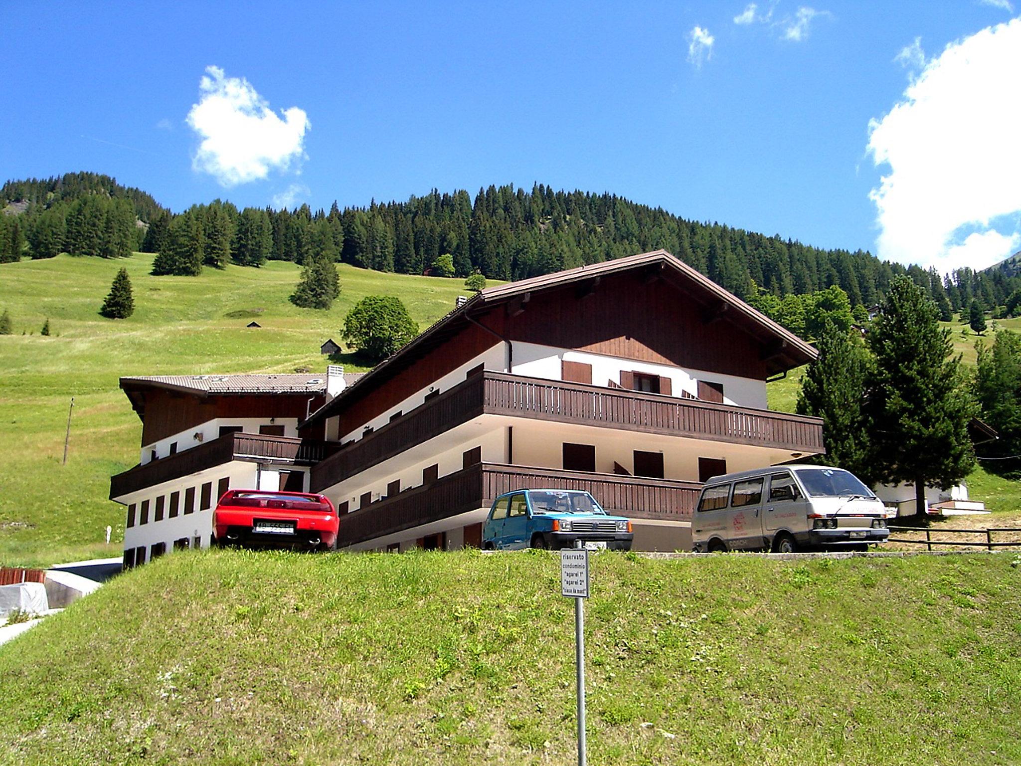 Foto 6 - Appartamento con 2 camere da letto a Canazei con vista sulle montagne