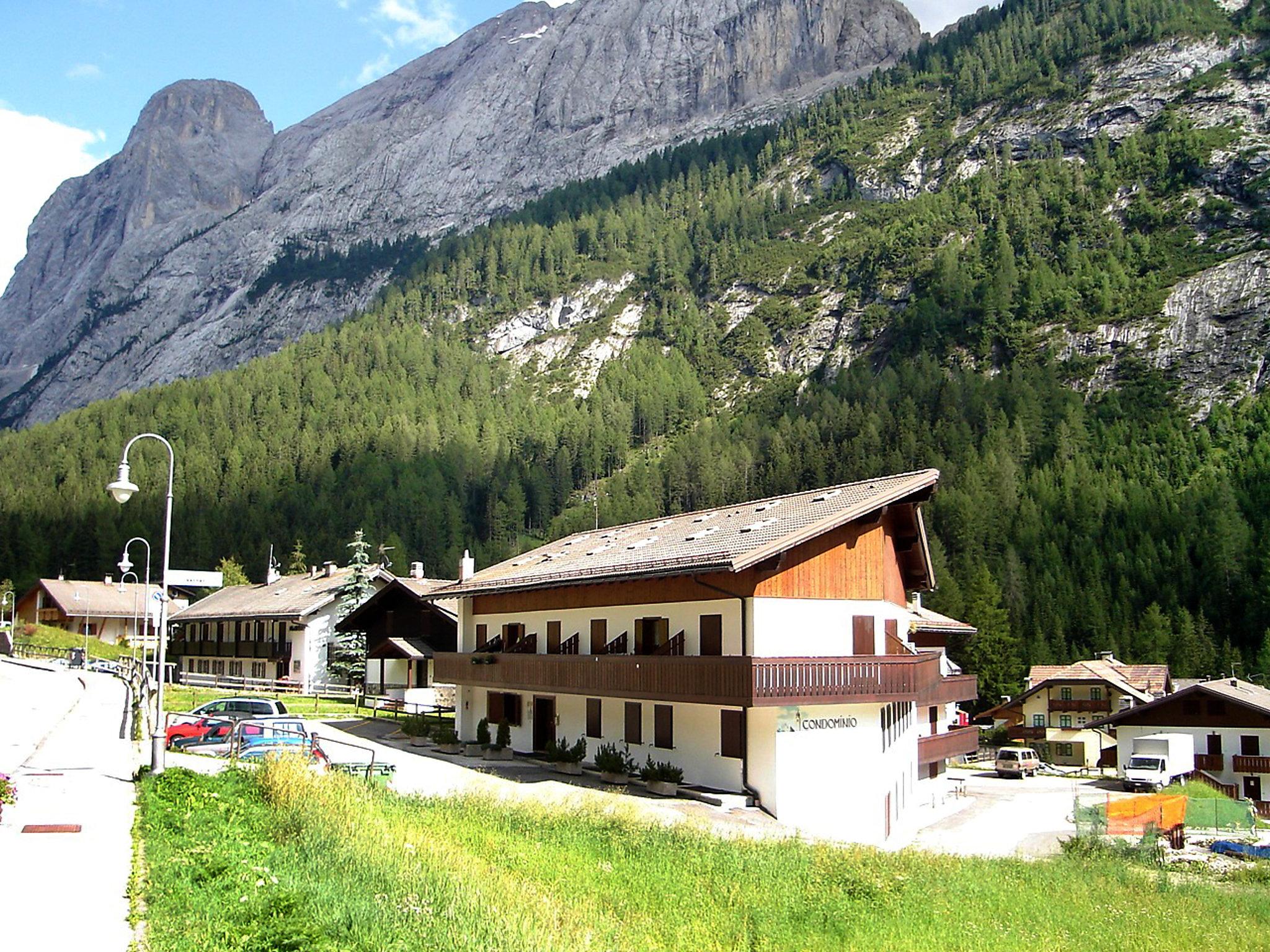 Photo 20 - Appartement de 2 chambres à Canazei avec vues sur la montagne