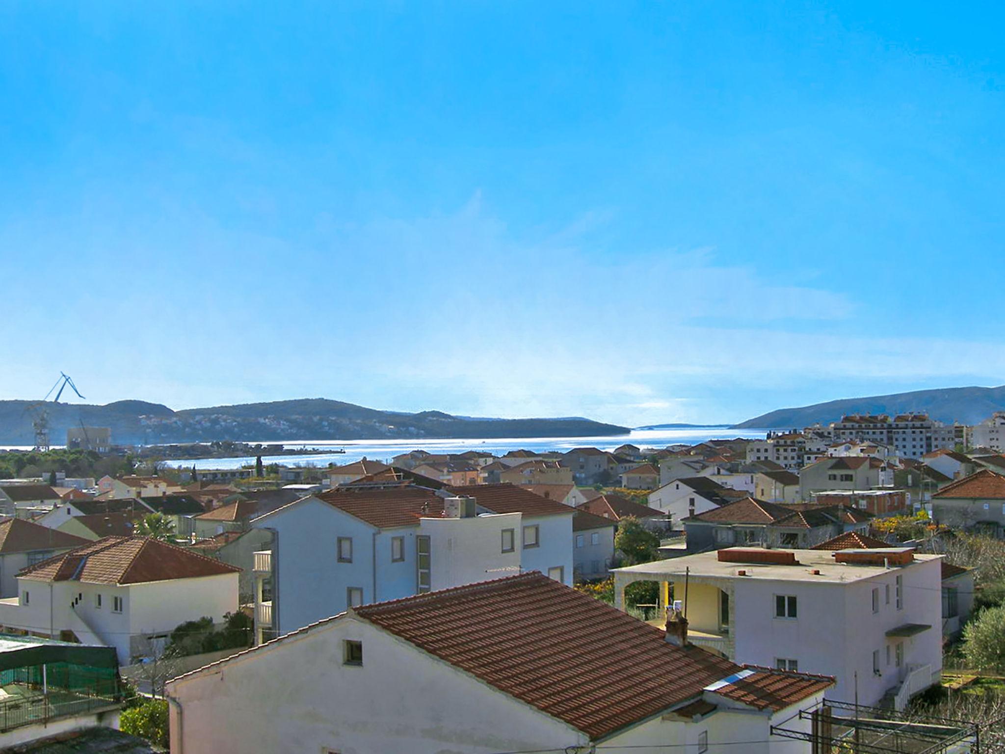 Foto 11 - Apartment mit 2 Schlafzimmern in Trogir mit schwimmbad und blick aufs meer