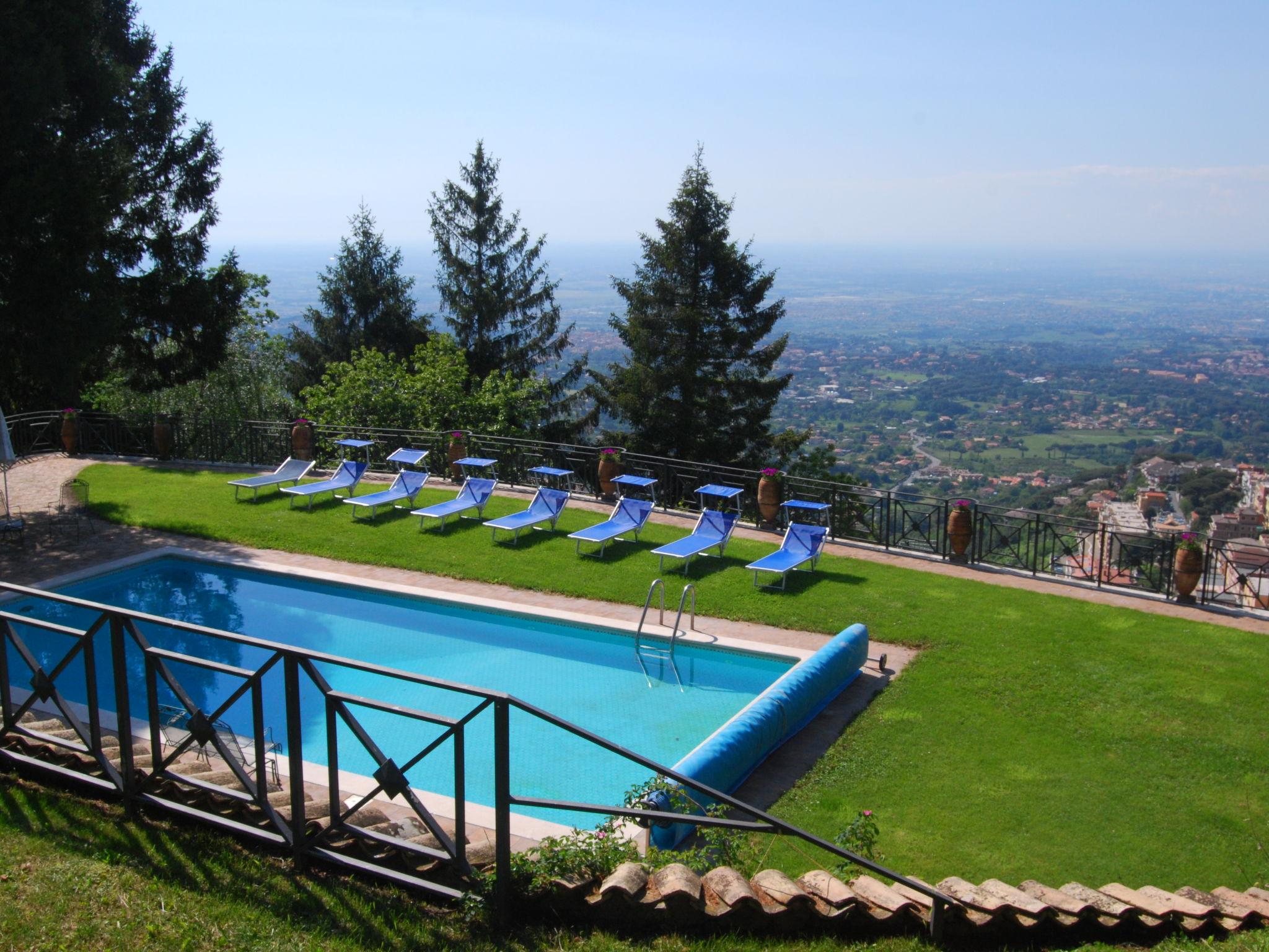 Foto 53 - Haus mit 5 Schlafzimmern in Rocca di Papa mit privater pool und garten