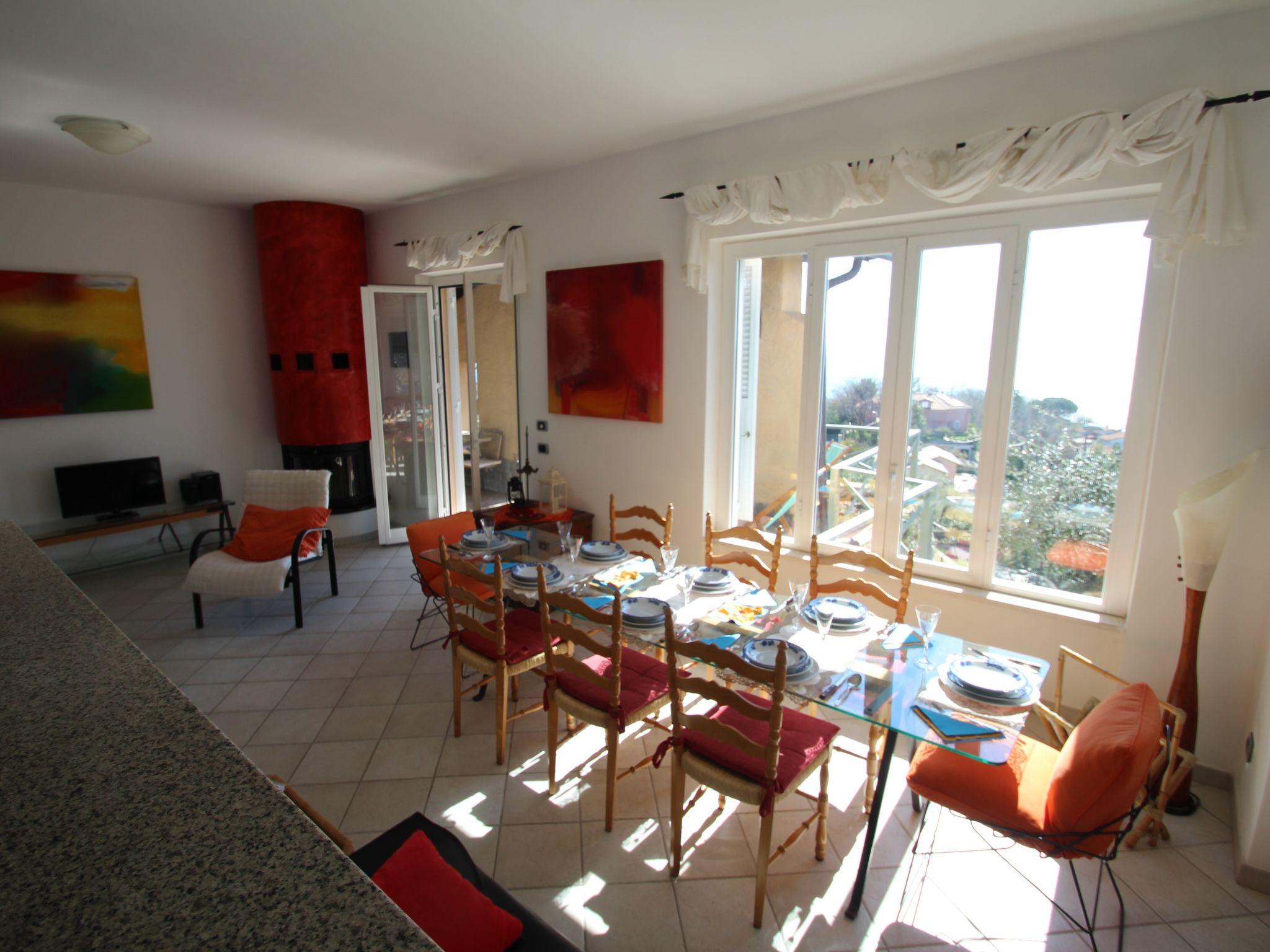 Foto 8 - Casa de 3 habitaciones en Finale Ligure con terraza y vistas al mar
