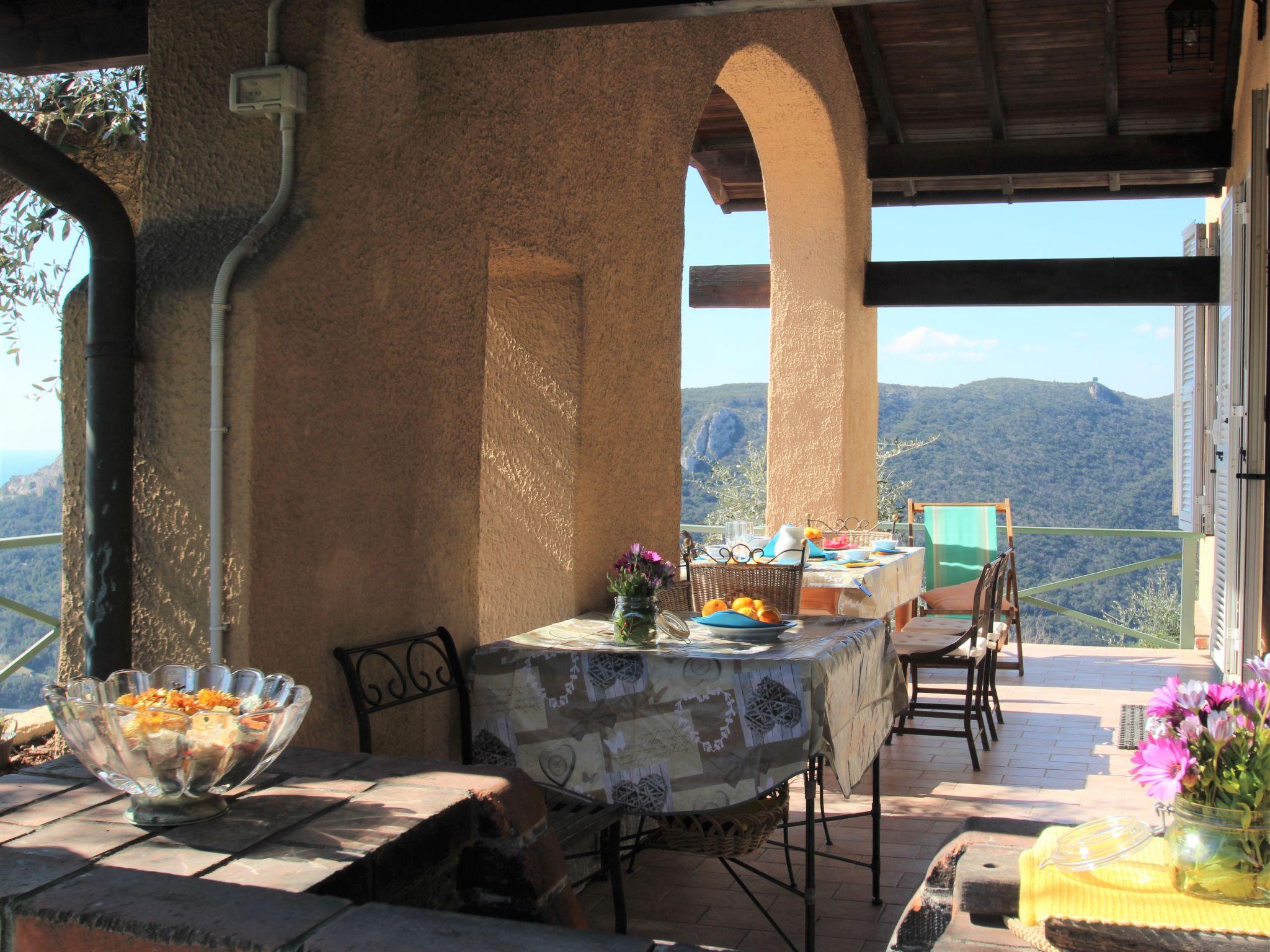 Photo 24 - Maison de 3 chambres à Finale Ligure avec jardin et terrasse