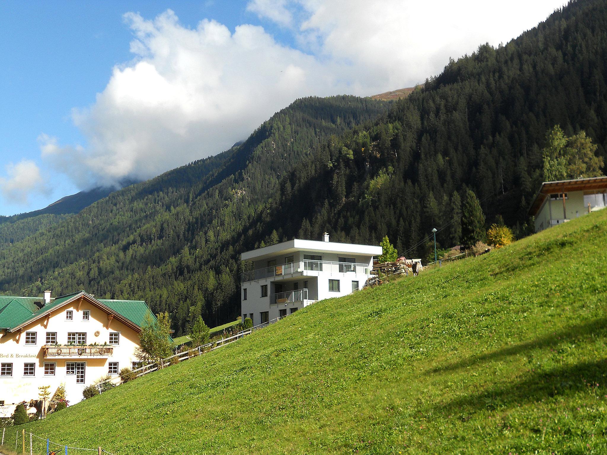 Photo 16 - Appartement de 2 chambres à See avec jardin et vues sur la montagne