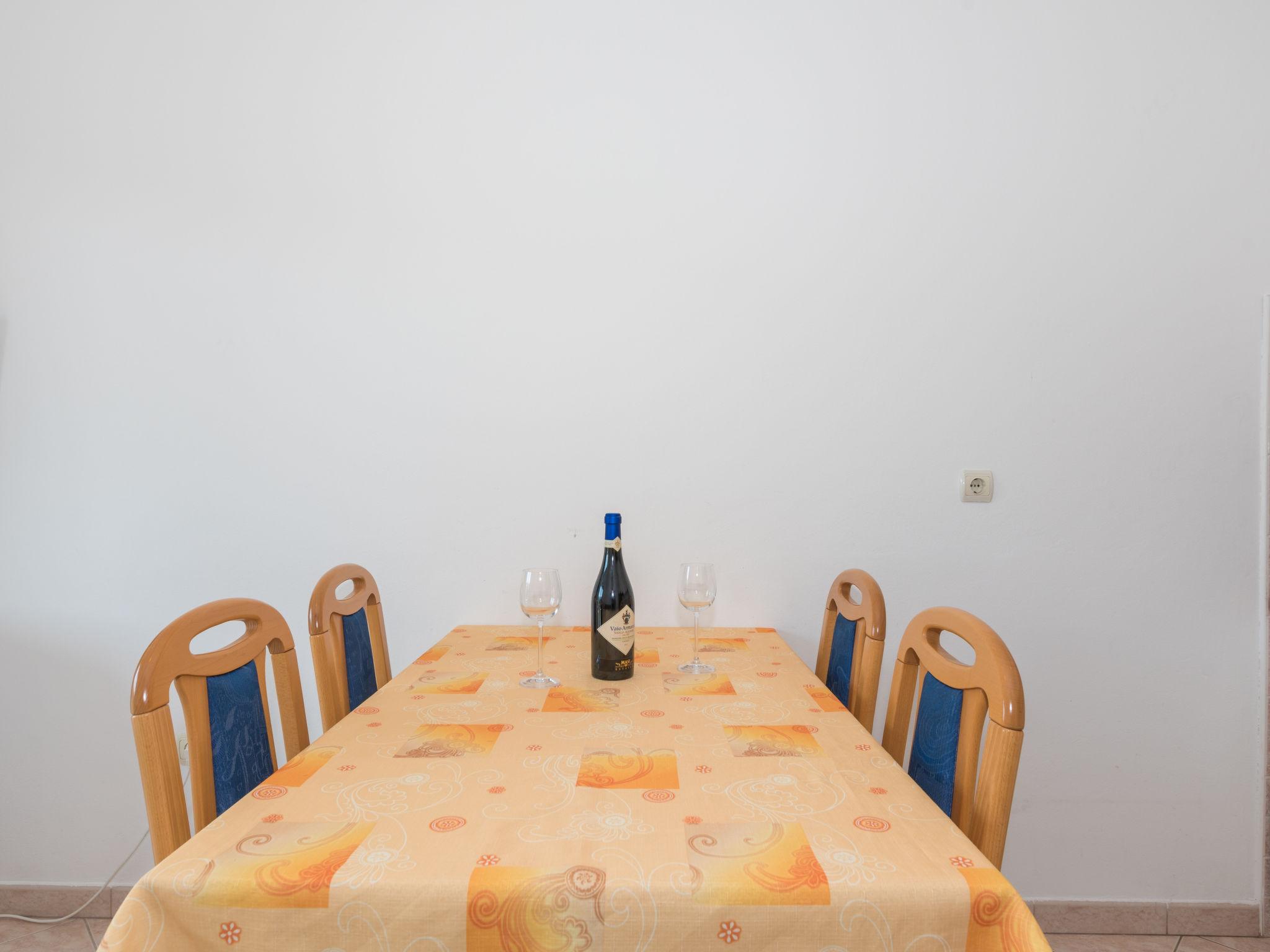 Photo 6 - 2 bedroom Apartment in Labin