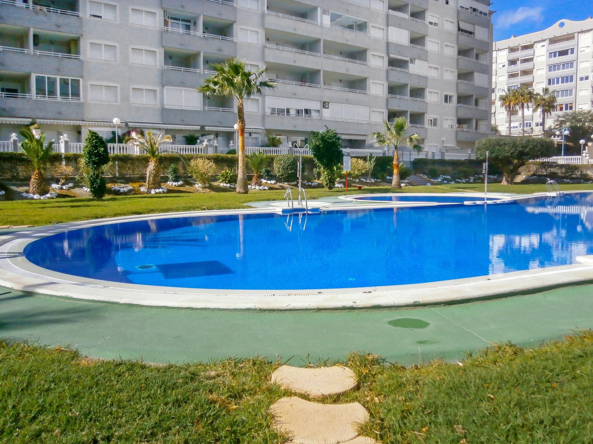 Foto 15 - Apartamento de 2 habitaciones en Villajoyosa con piscina y jardín