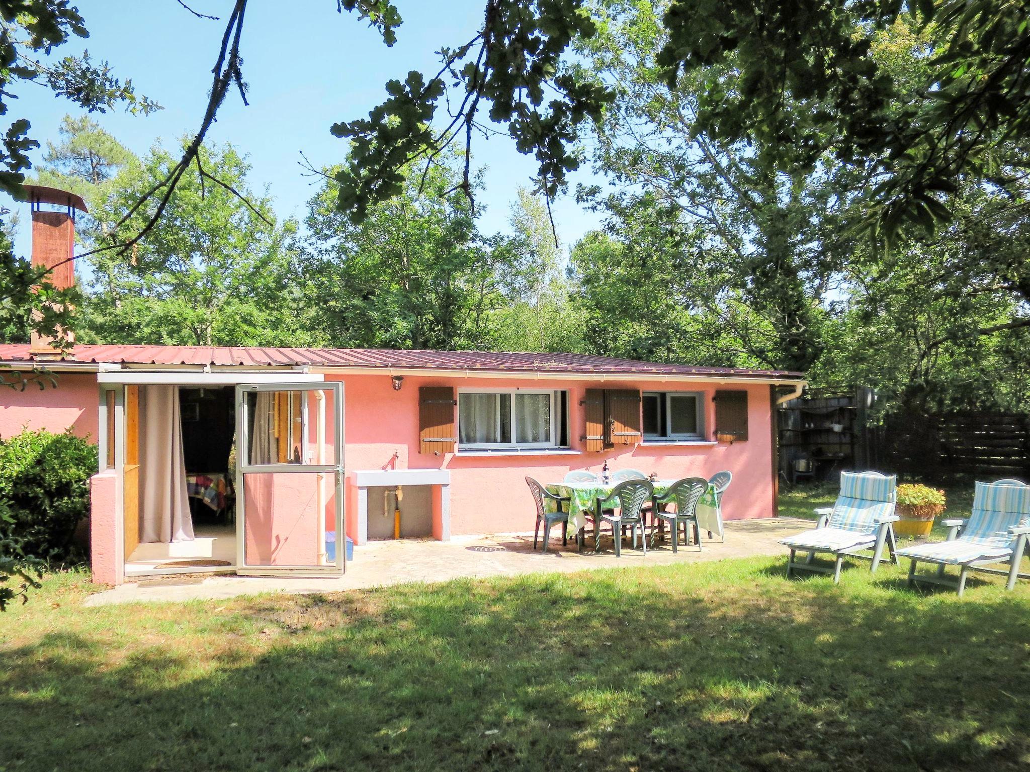 Foto 1 - Haus mit 3 Schlafzimmern in Gaillan-en-Médoc mit terrasse