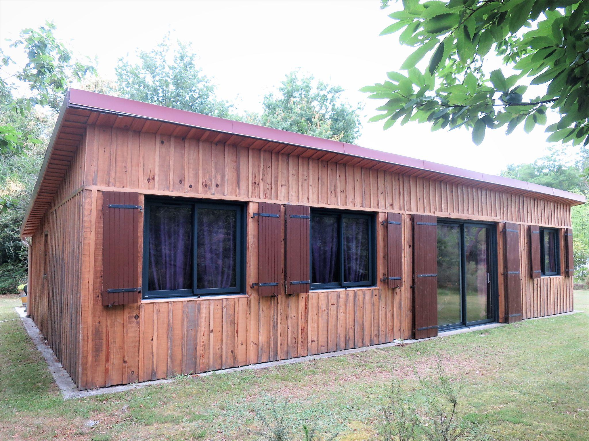 Foto 17 - Casa con 3 camere da letto a Gaillan-en-Médoc con terrazza