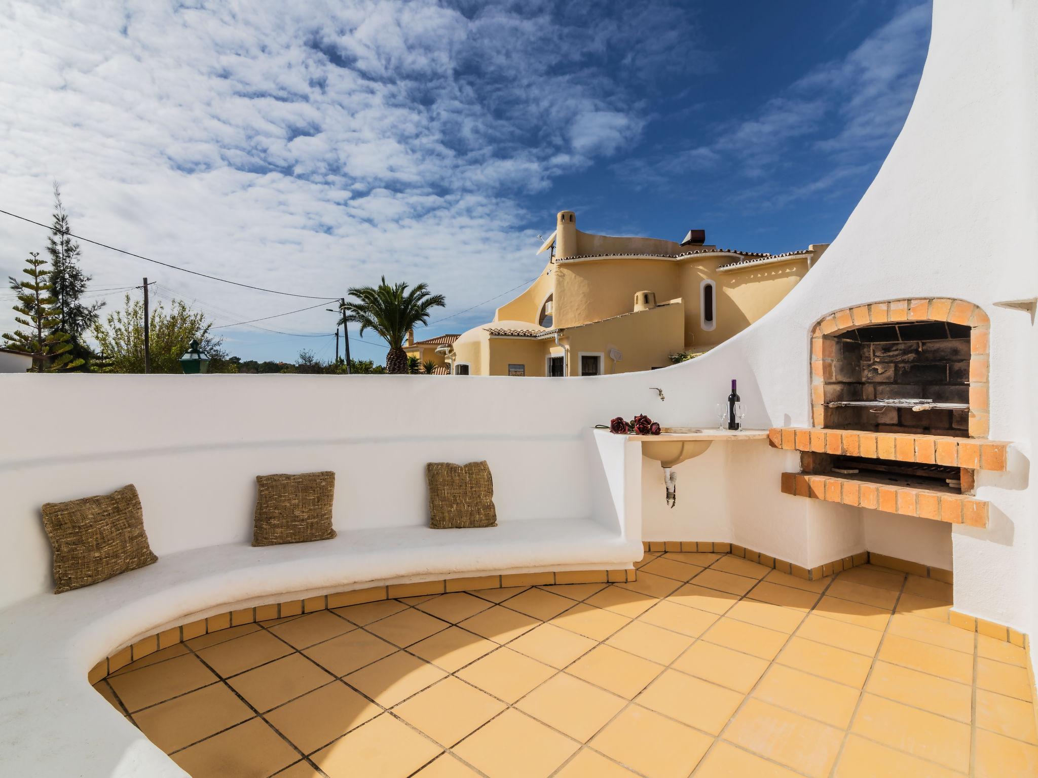 Foto 4 - Haus mit 3 Schlafzimmern in Albufeira mit privater pool und garten