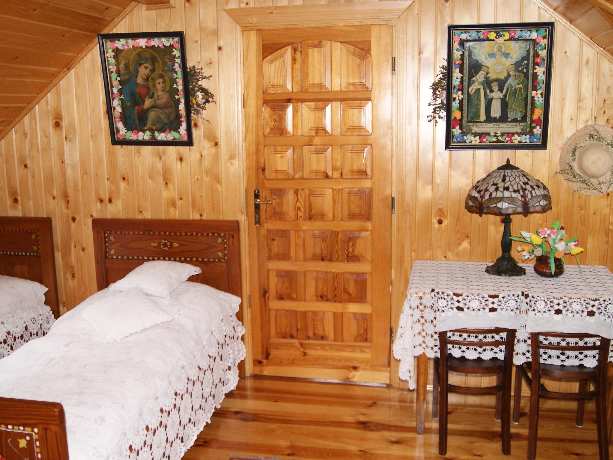 Foto 11 - Haus mit 2 Schlafzimmern in Lipnica Murowana mit schwimmbad und garten