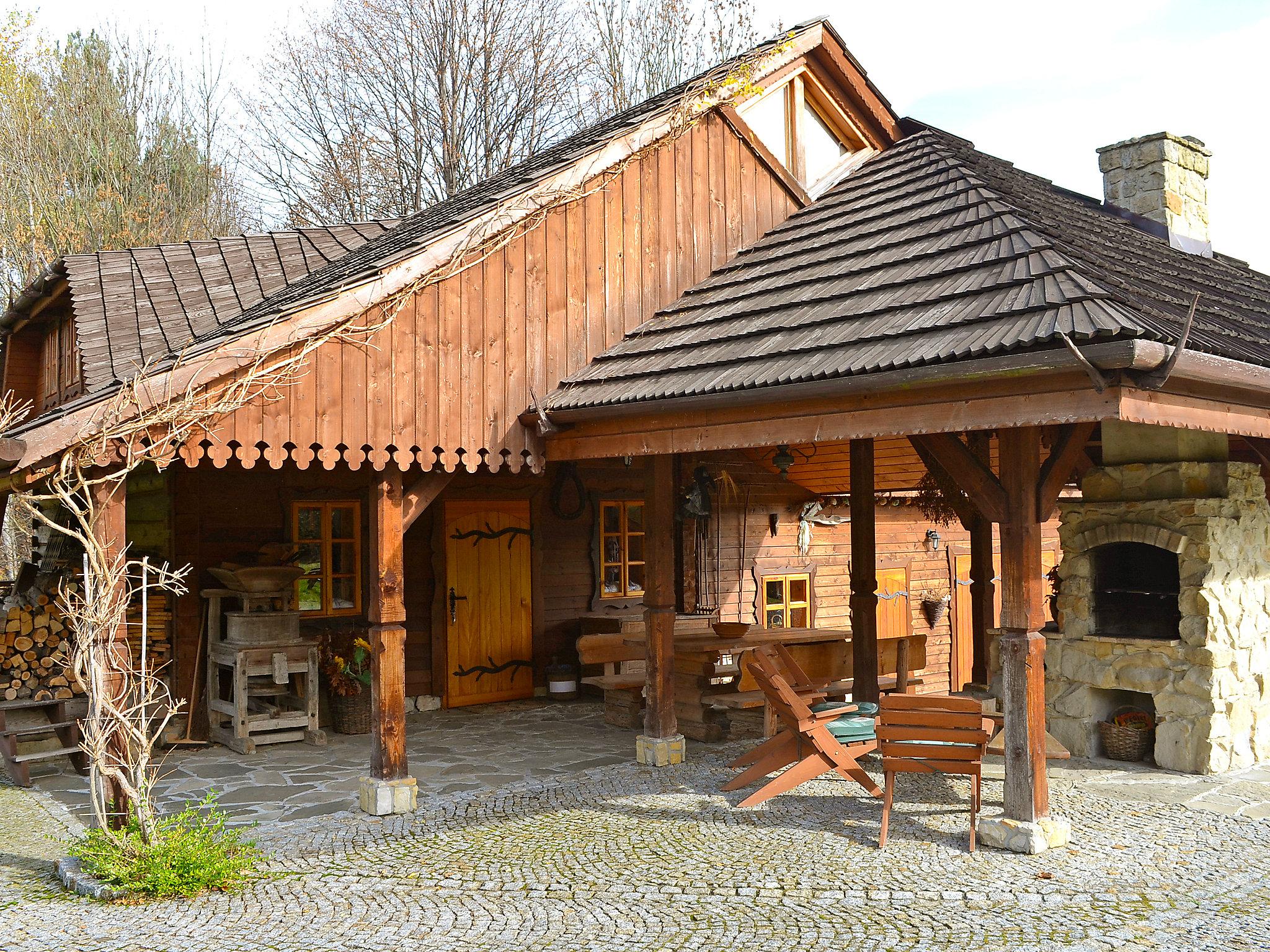 Foto 30 - Casa con 2 camere da letto a Lipnica Murowana con piscina e giardino