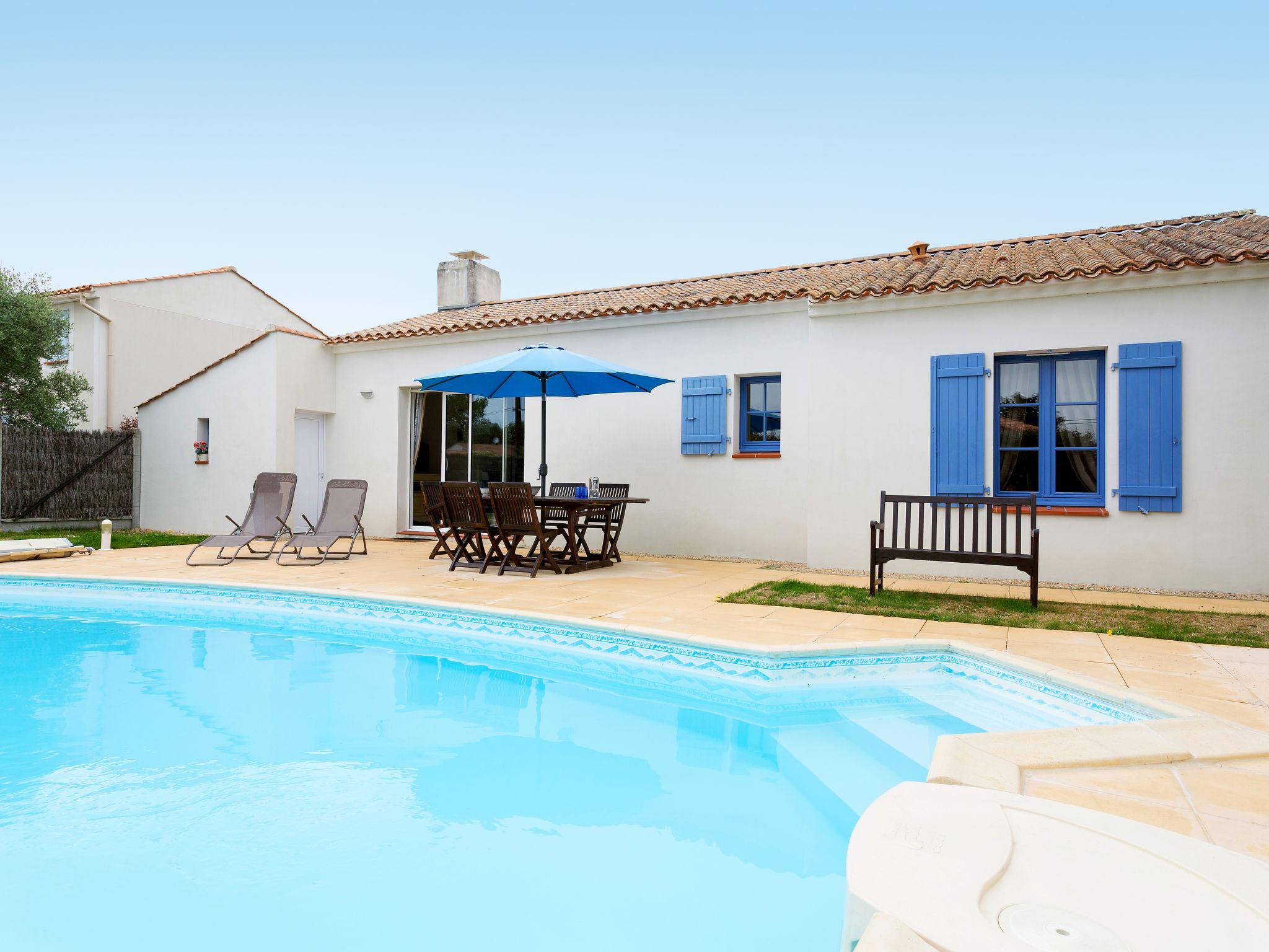 Foto 1 - Casa de 2 quartos em Saint-Jean-de-Monts com piscina privada e jardim