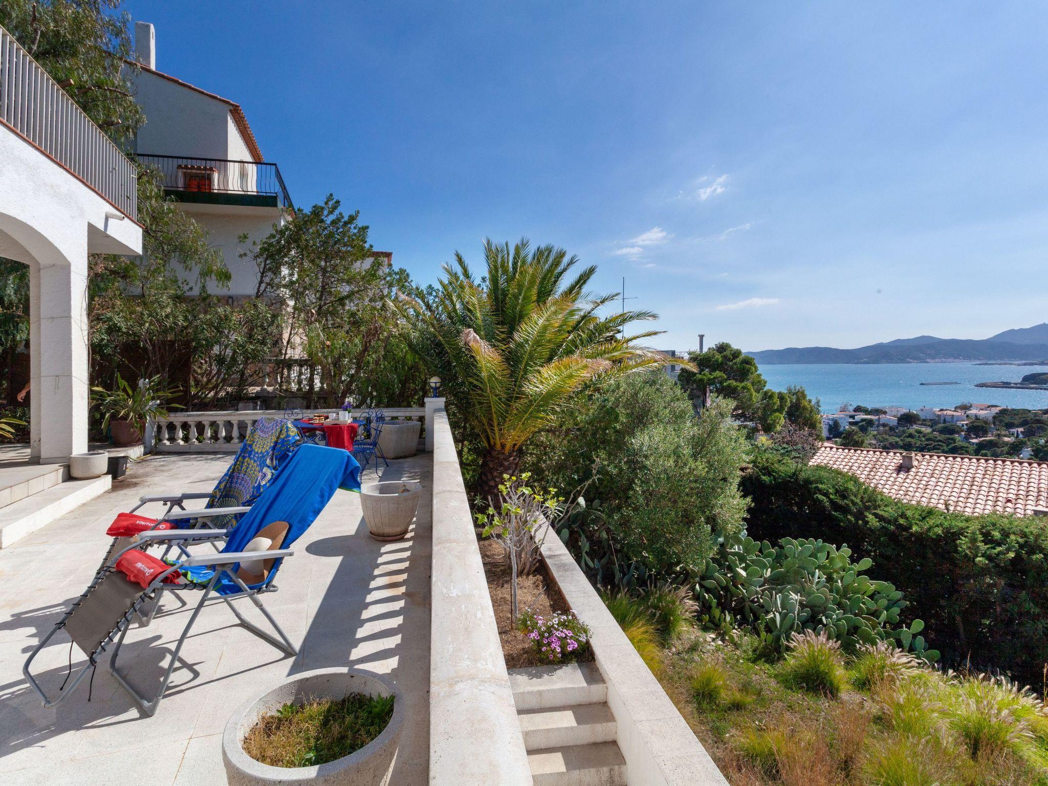 Photo 30 - Maison de 6 chambres à Llançà avec piscine privée et vues à la mer