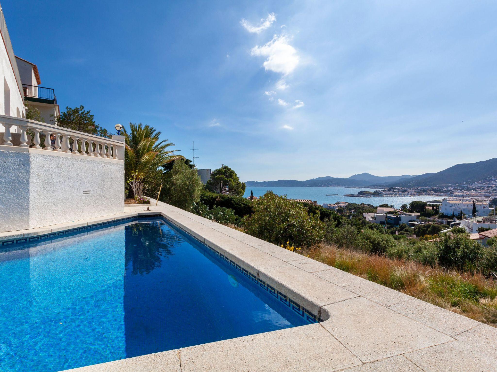 Photo 31 - Maison de 6 chambres à Llançà avec piscine privée et vues à la mer