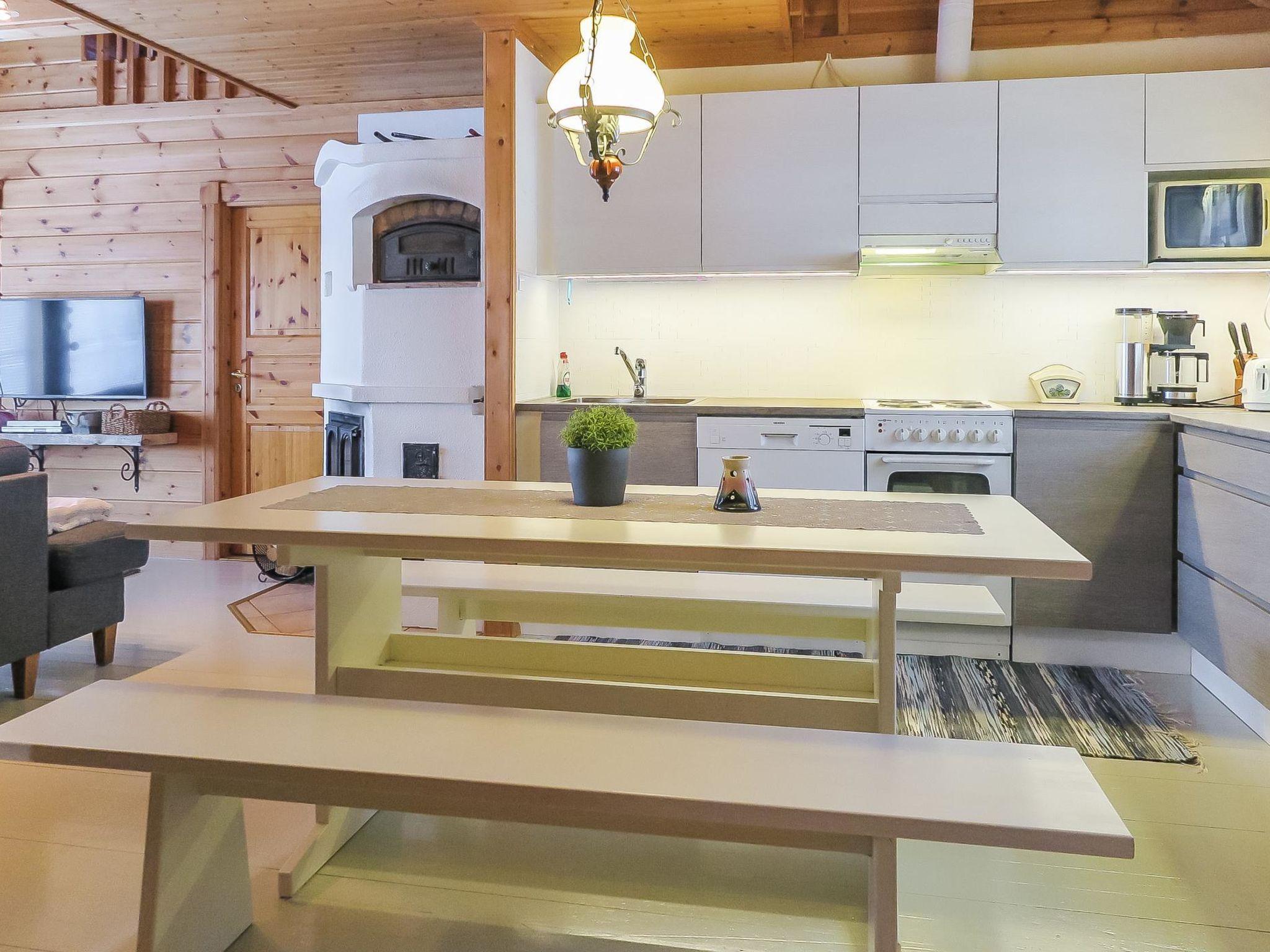 Foto 9 - Casa con 2 camere da letto a Sodankylä con sauna e vista sulle montagne