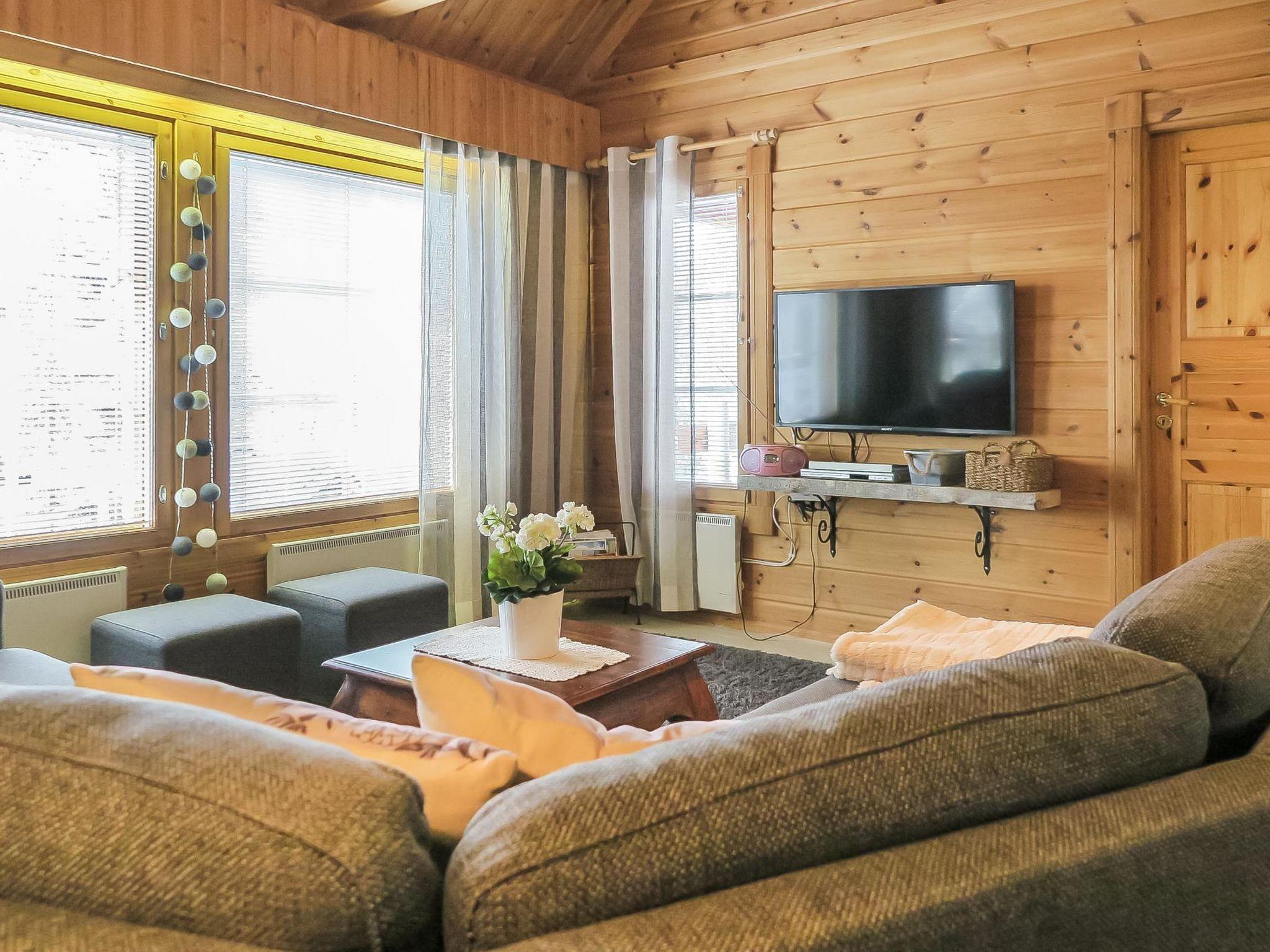 Foto 4 - Haus mit 2 Schlafzimmern in Sodankylä mit sauna und blick auf die berge