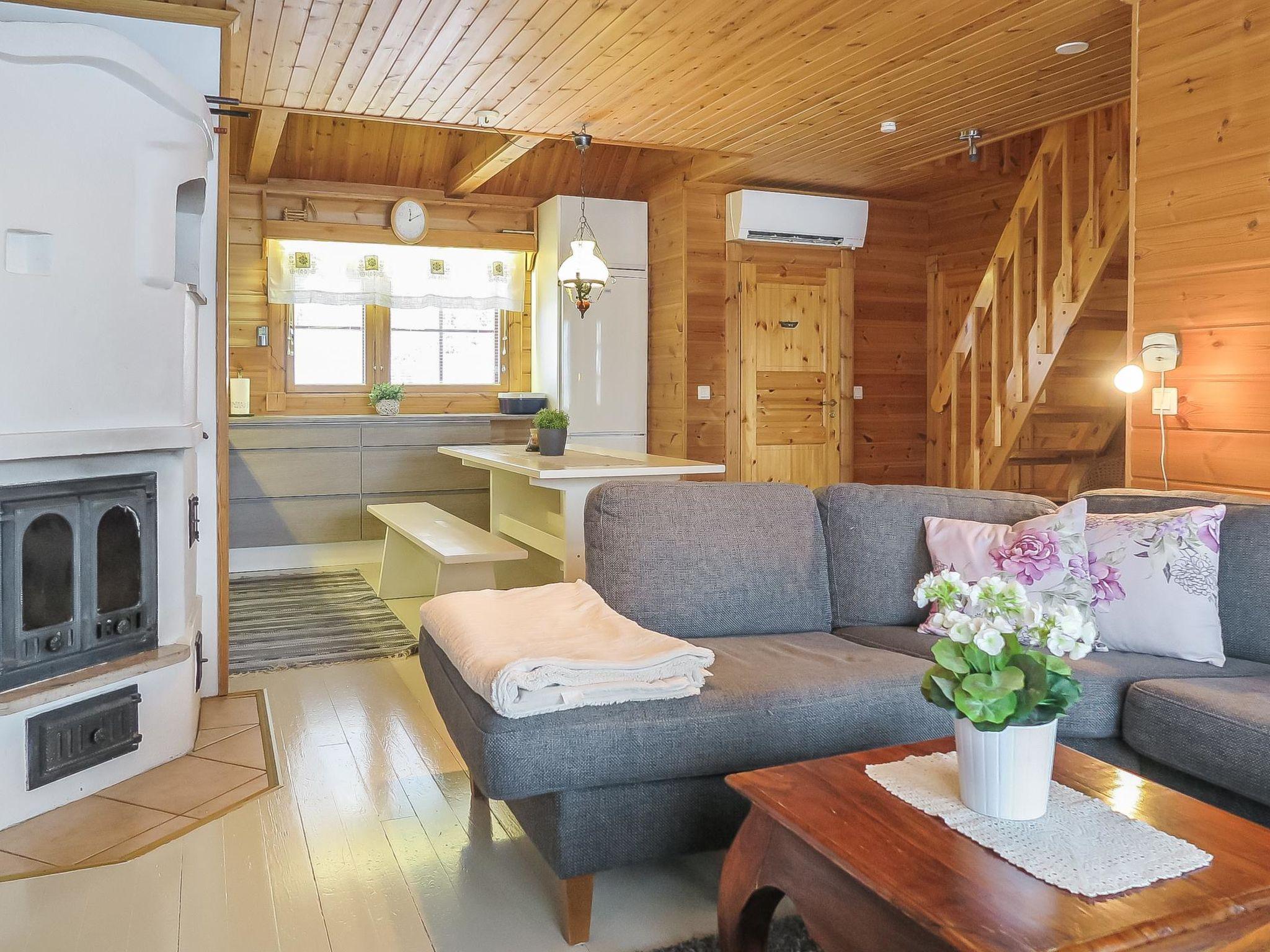 Foto 2 - Haus mit 2 Schlafzimmern in Sodankylä mit sauna und blick auf die berge