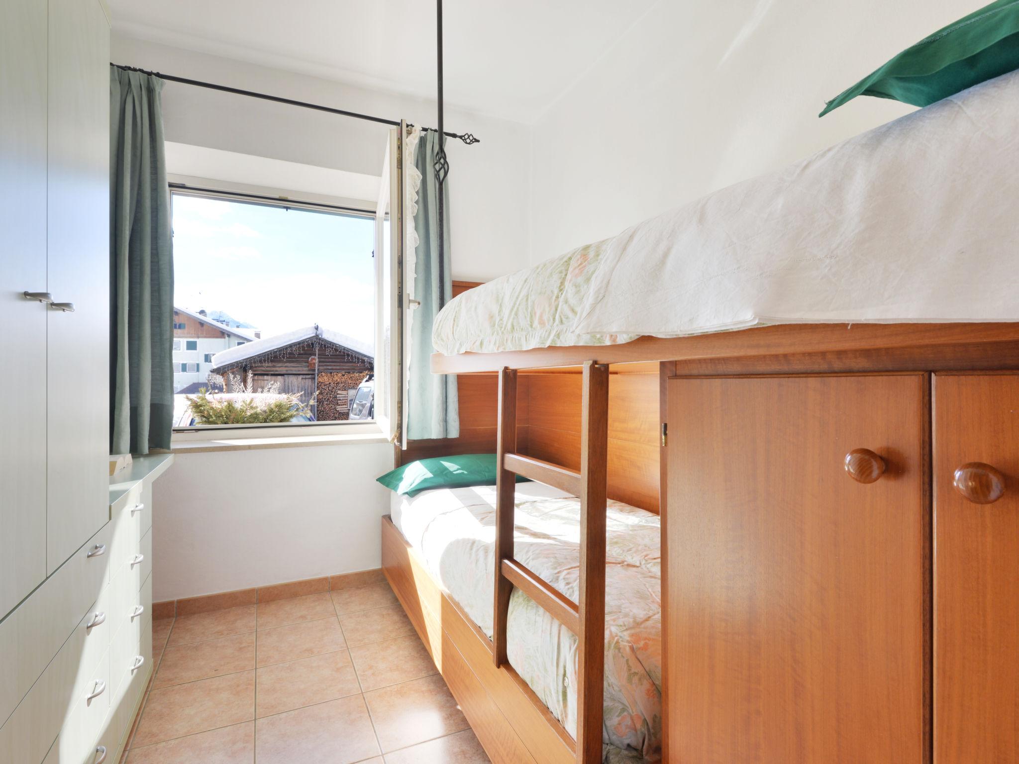 Foto 12 - Apartamento de 2 quartos em San Giovanni di Fassa-Sèn Jan com terraço e vista para a montanha