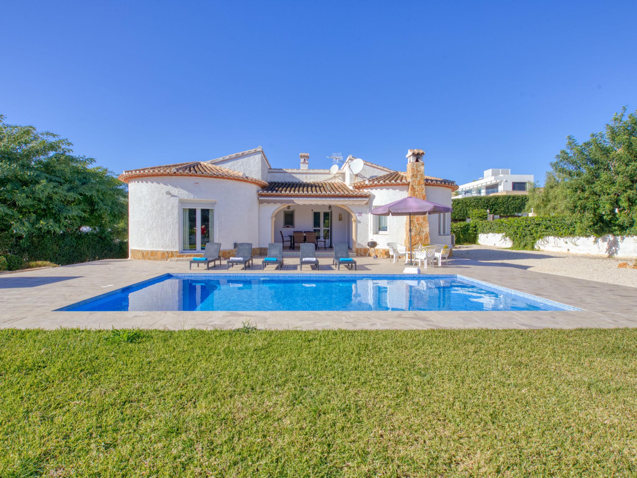 Foto 25 - Casa con 3 camere da letto a Jávea con piscina privata e vista mare