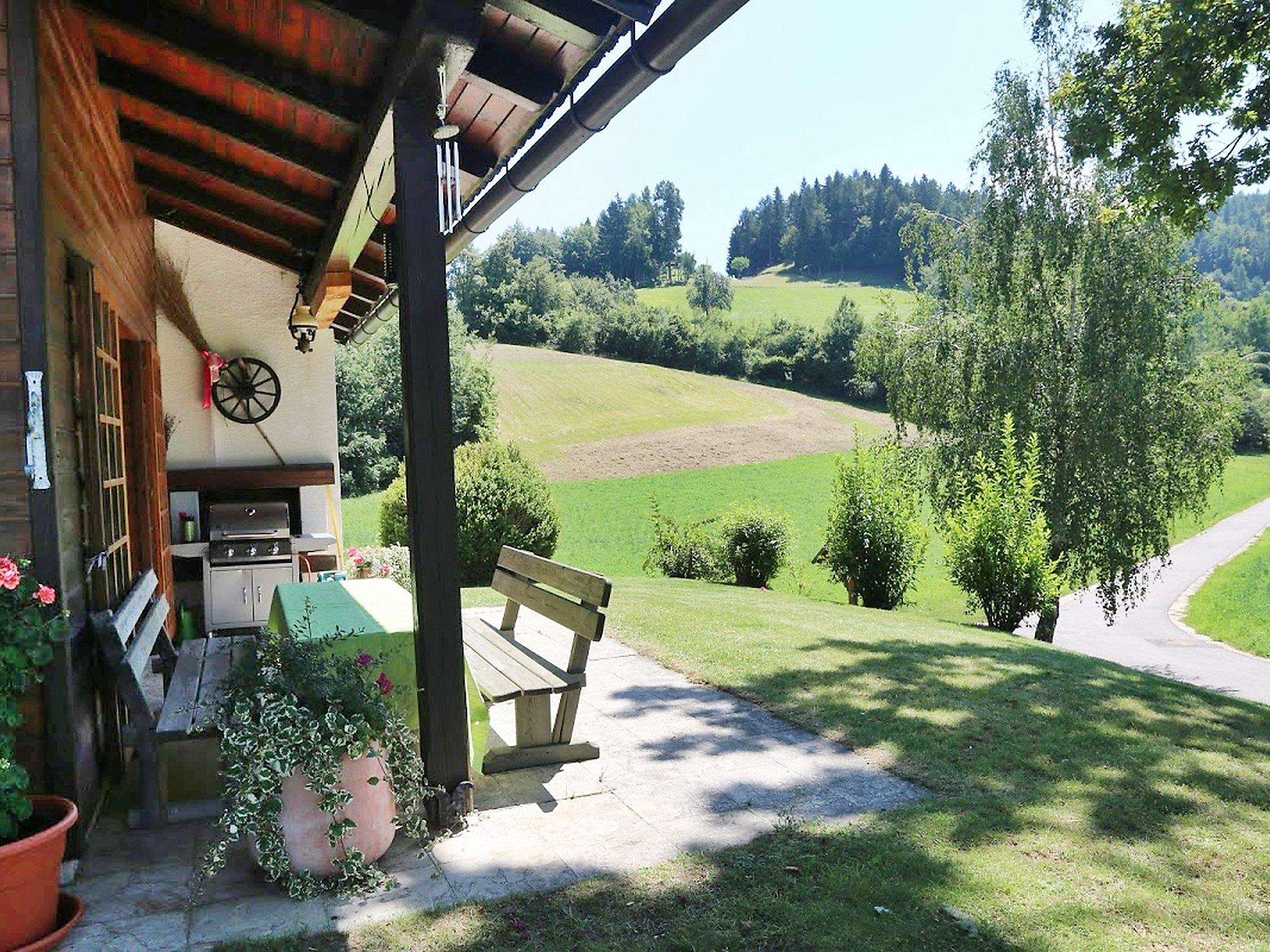 Foto 2 - Haus mit 2 Schlafzimmern in Ebenthal in Kärnten mit garten und blick auf die berge