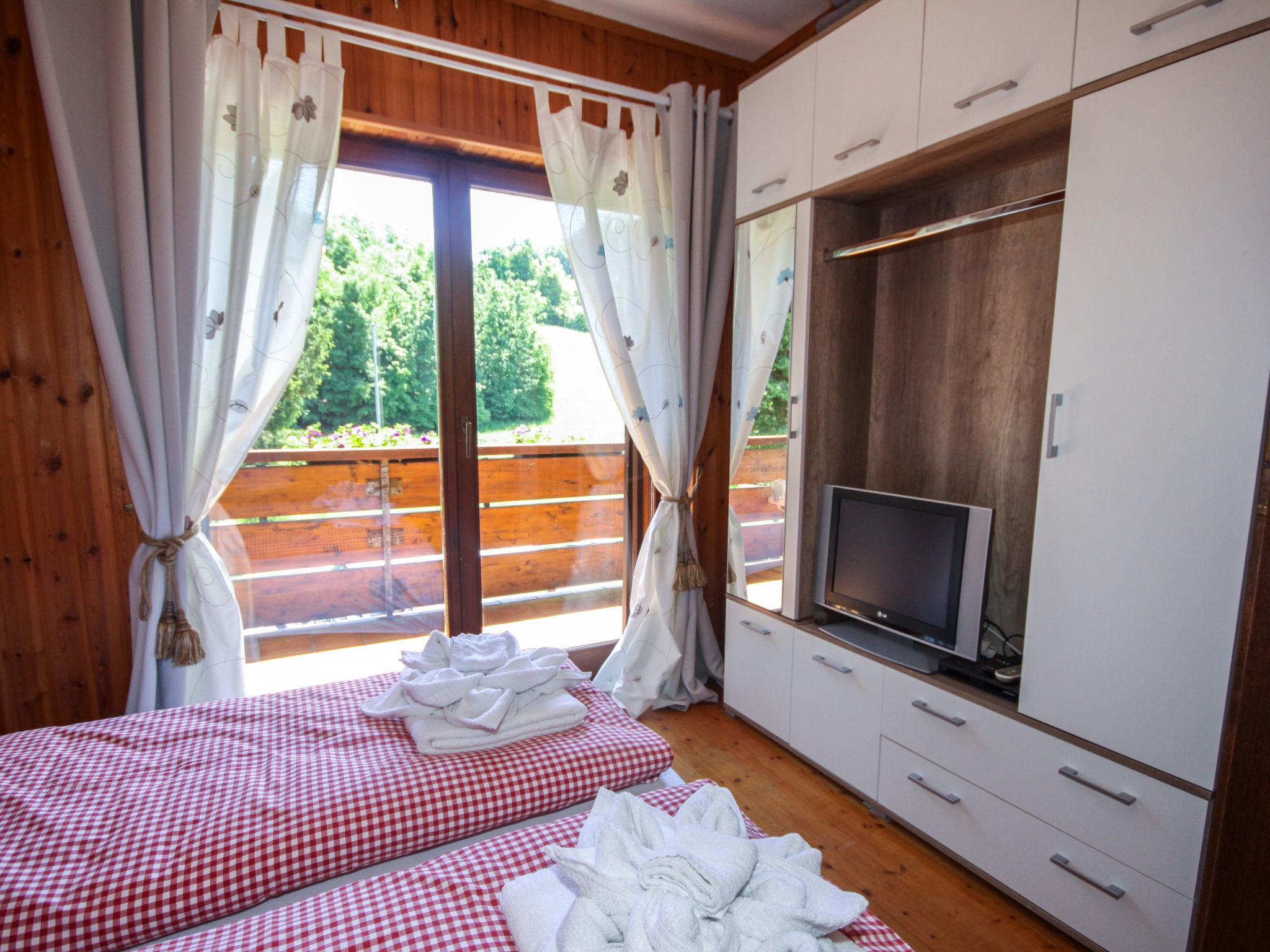 Foto 16 - Casa con 2 camere da letto a Ebenthal in Kärnten con giardino e vista sulle montagne