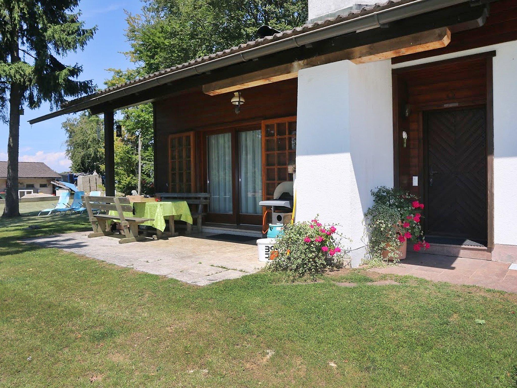 Foto 1 - Casa de 2 quartos em Ebenthal in Kärnten com jardim e vista para a montanha