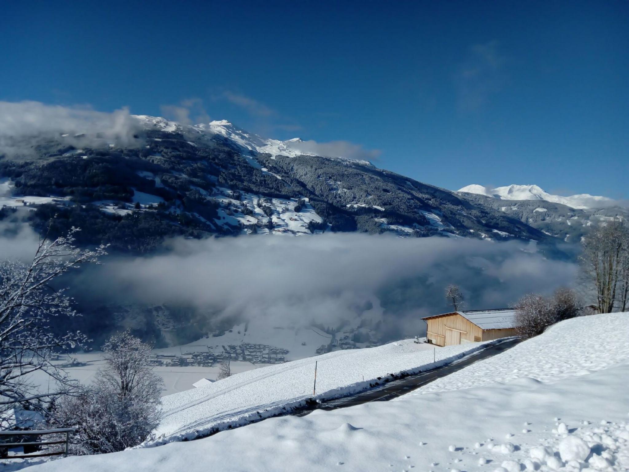 Photo 55 - Appartement de 2 chambres à Aschau im Zillertal avec jardin et vues sur la montagne