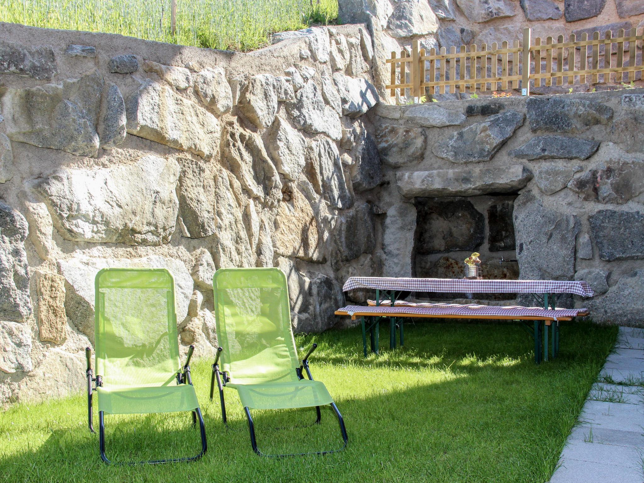 Foto 5 - Appartamento con 2 camere da letto a Aschau im Zillertal con giardino