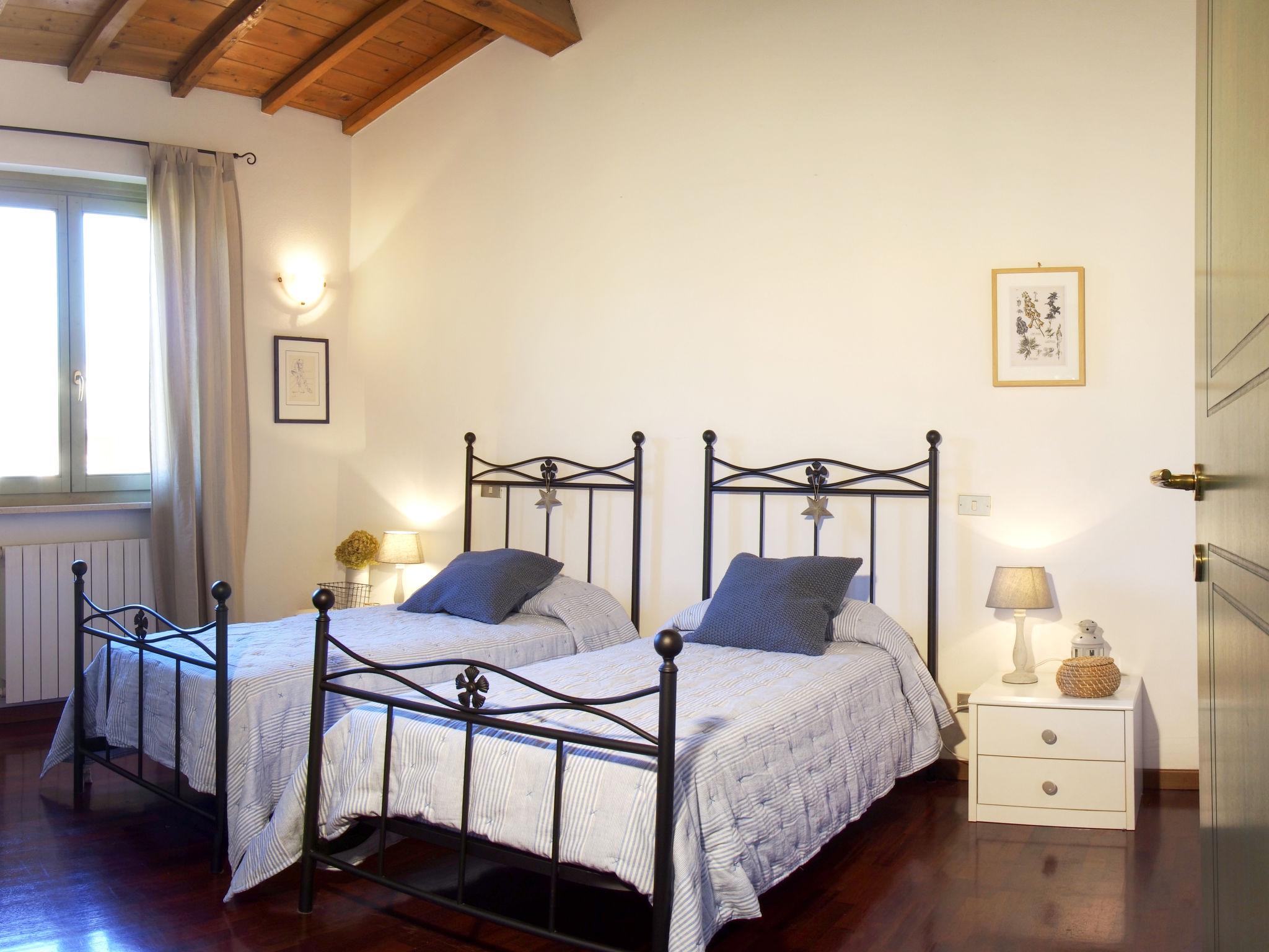 Foto 7 - Apartamento de 2 quartos em Costermano sul Garda com piscina e jardim