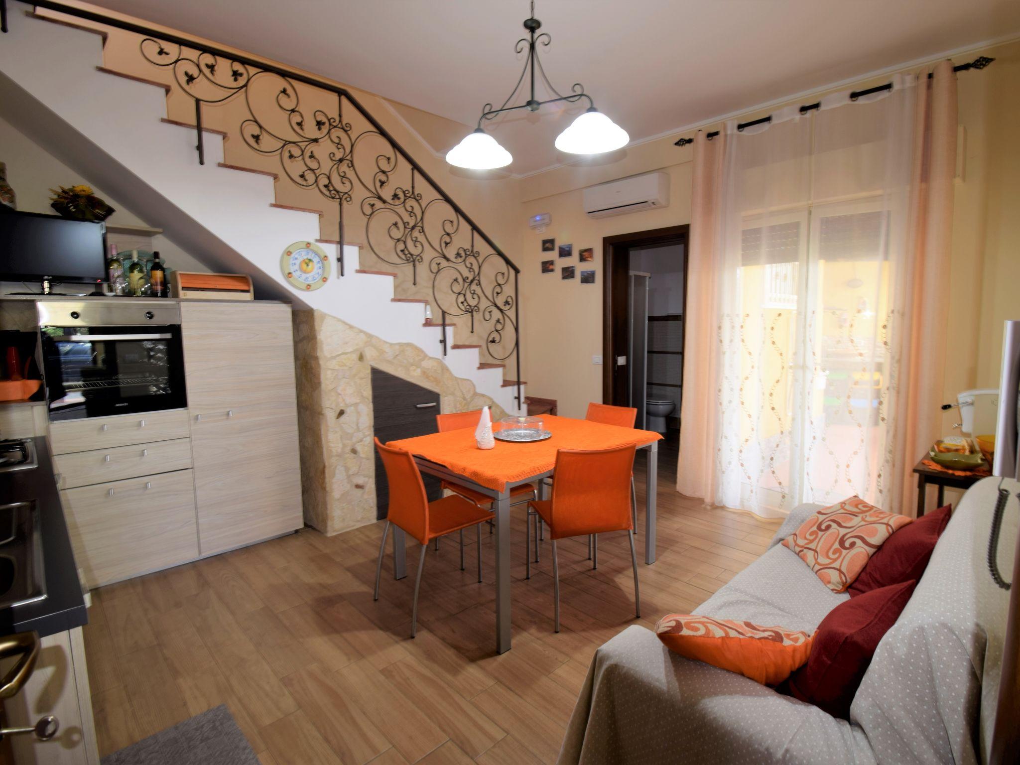 Photo 9 - 2 bedroom House in Mascali with garden and terrace