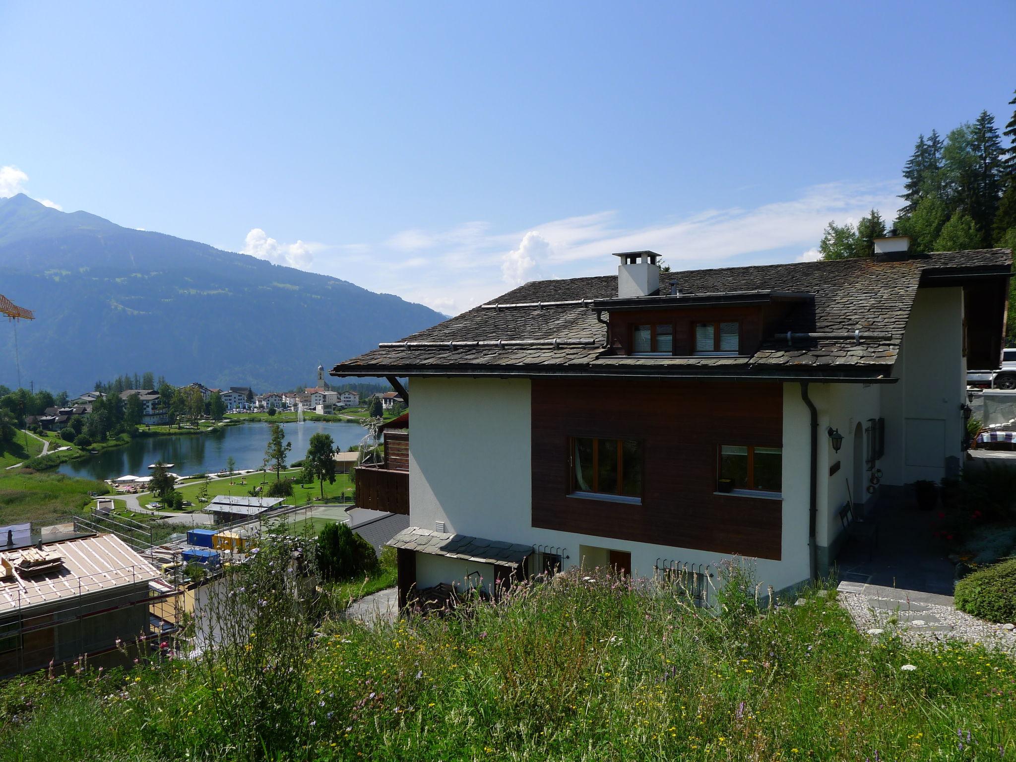 Foto 1 - Appartamento a Laax con terrazza e vista sulle montagne