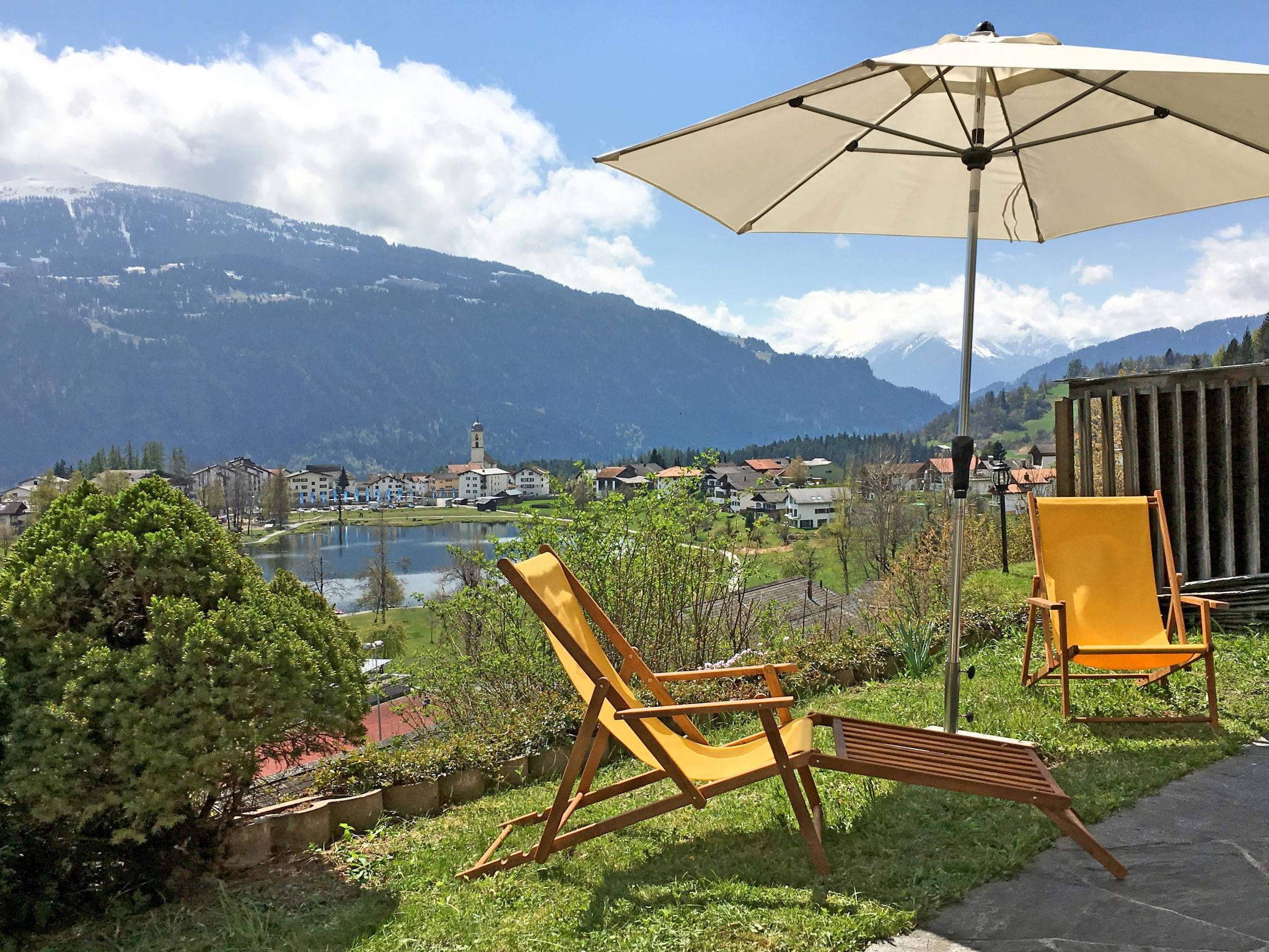 Photo 4 - Appartement en Laax avec terrasse et vues sur la montagne