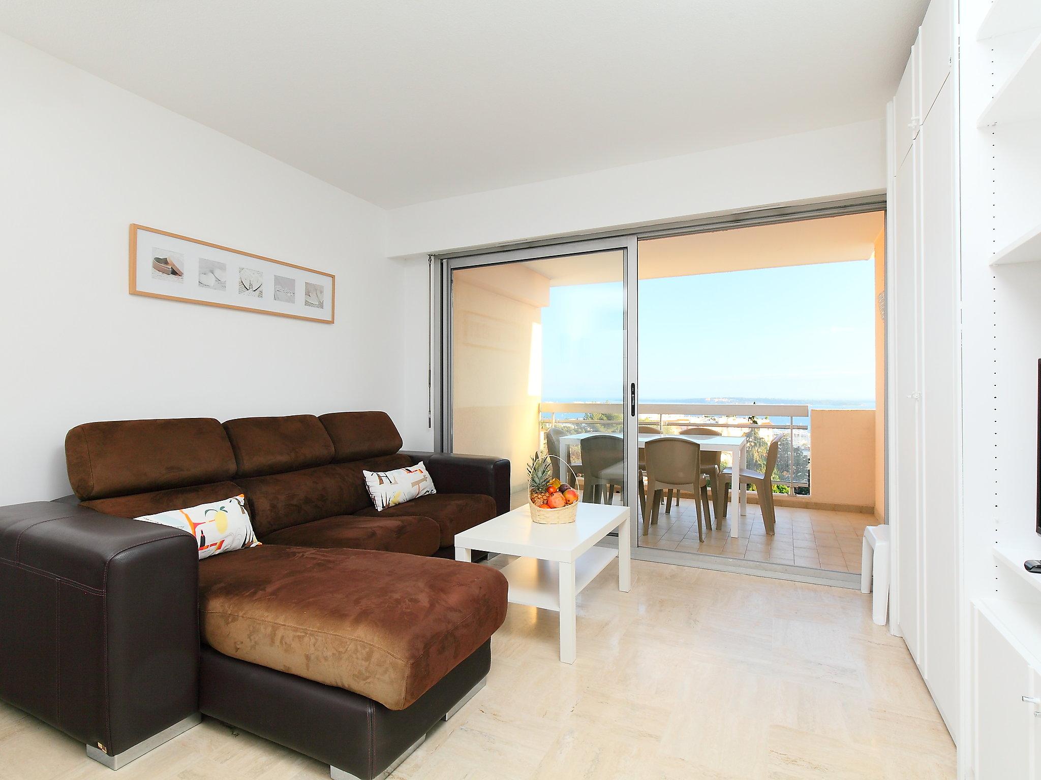 Foto 7 - Apartamento de 2 quartos em Cannes com piscina e vistas do mar