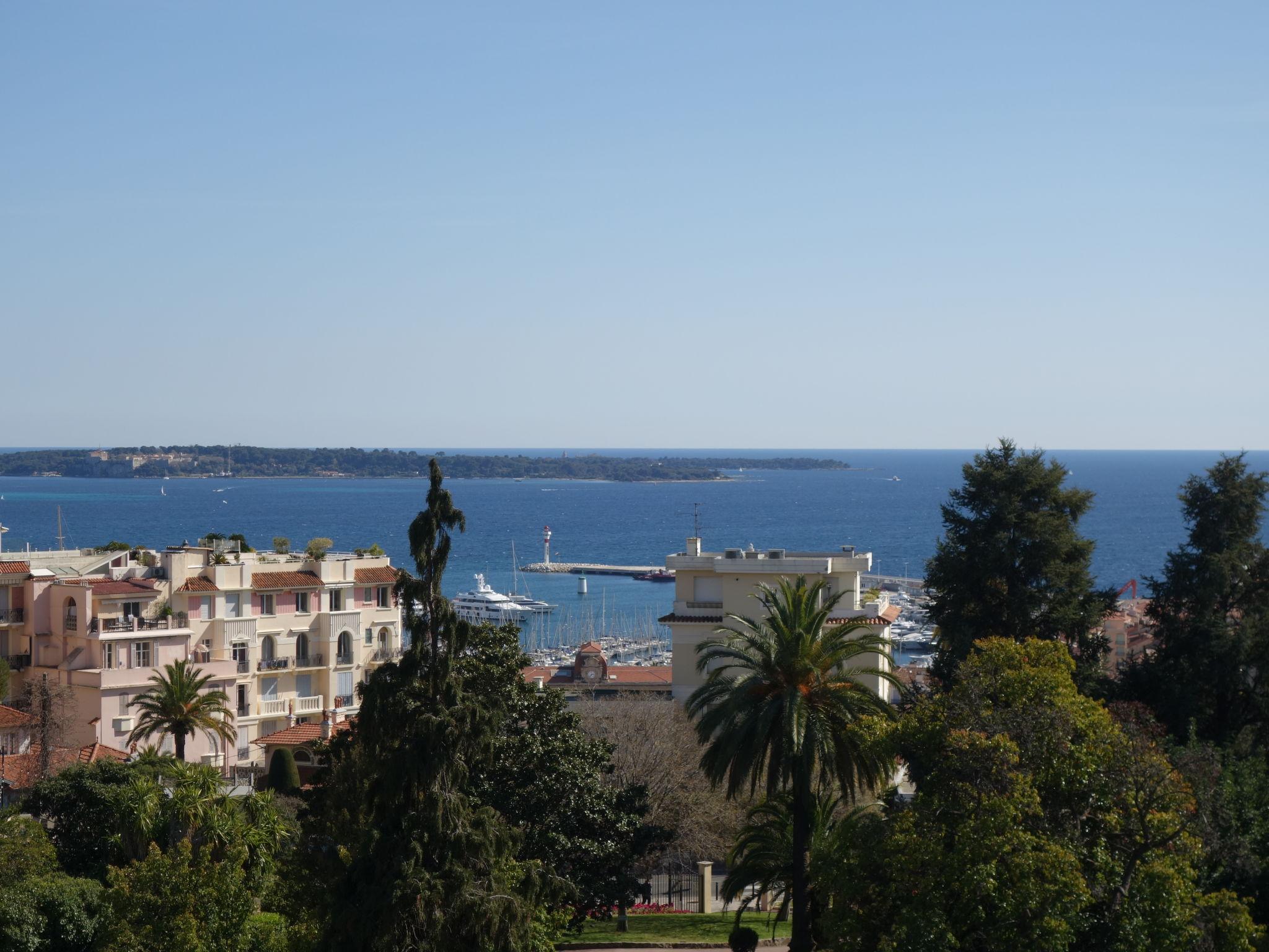 Photo 4 - Appartement de 2 chambres à Cannes avec piscine et vues à la mer