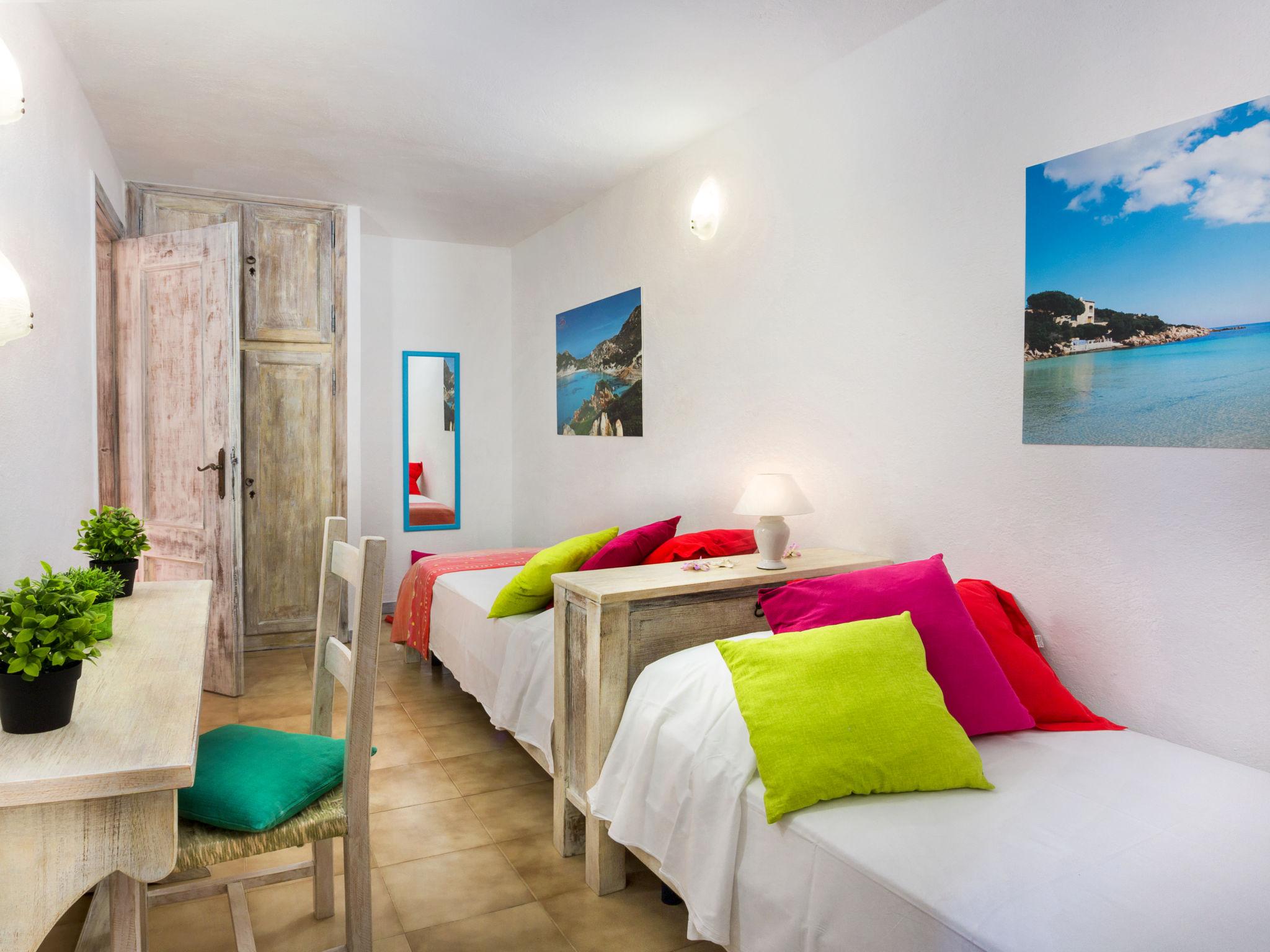 Foto 13 - Appartamento con 2 camere da letto a Arzachena con piscina e vista mare