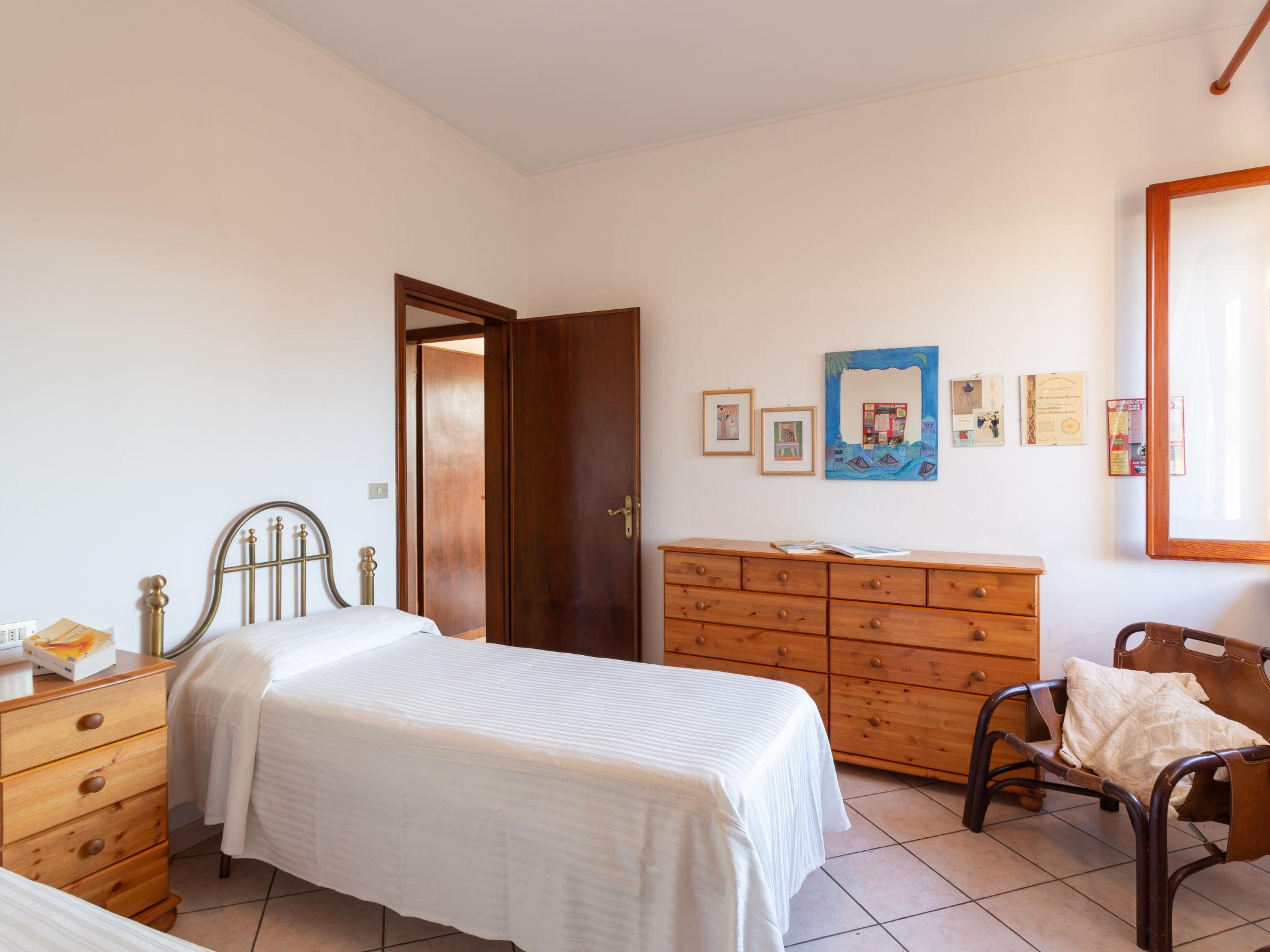 Photo 14 - Maison de 3 chambres à Pietrasanta avec jardin et vues à la mer
