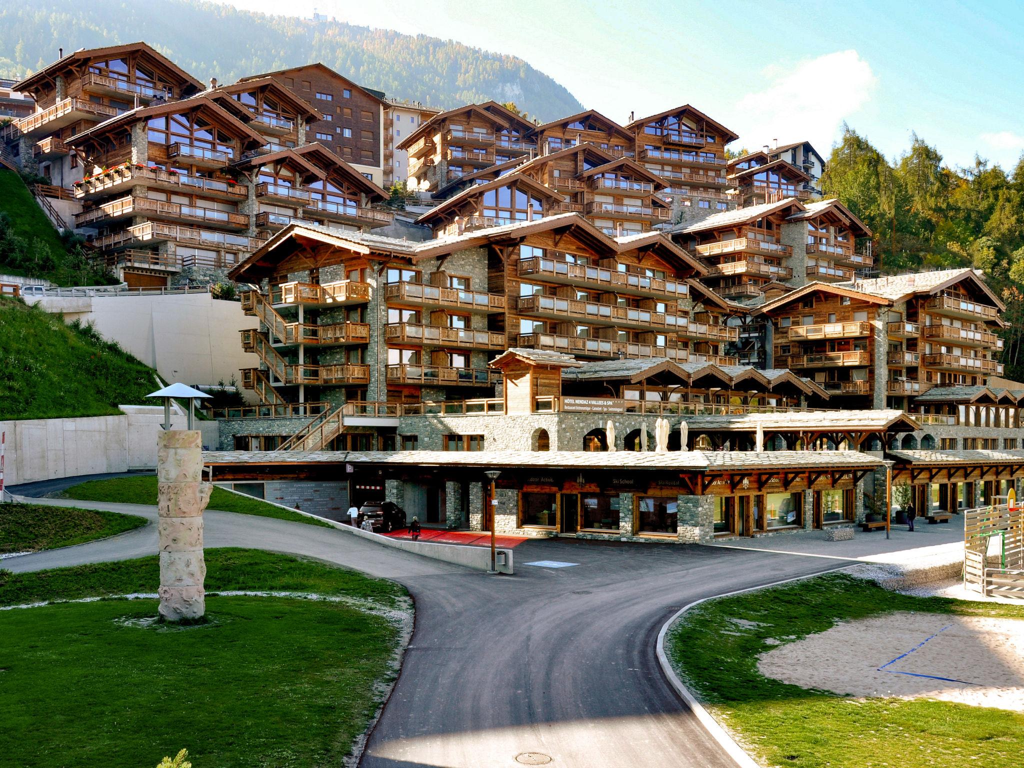 Foto 1 - Apartamento de 4 habitaciones en Nendaz con terraza y vistas a la montaña