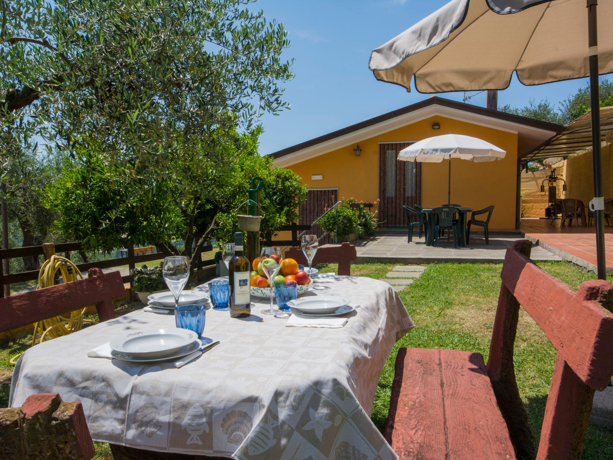 Foto 4 - Casa con 2 camere da letto a Massarosa con giardino e vista mare