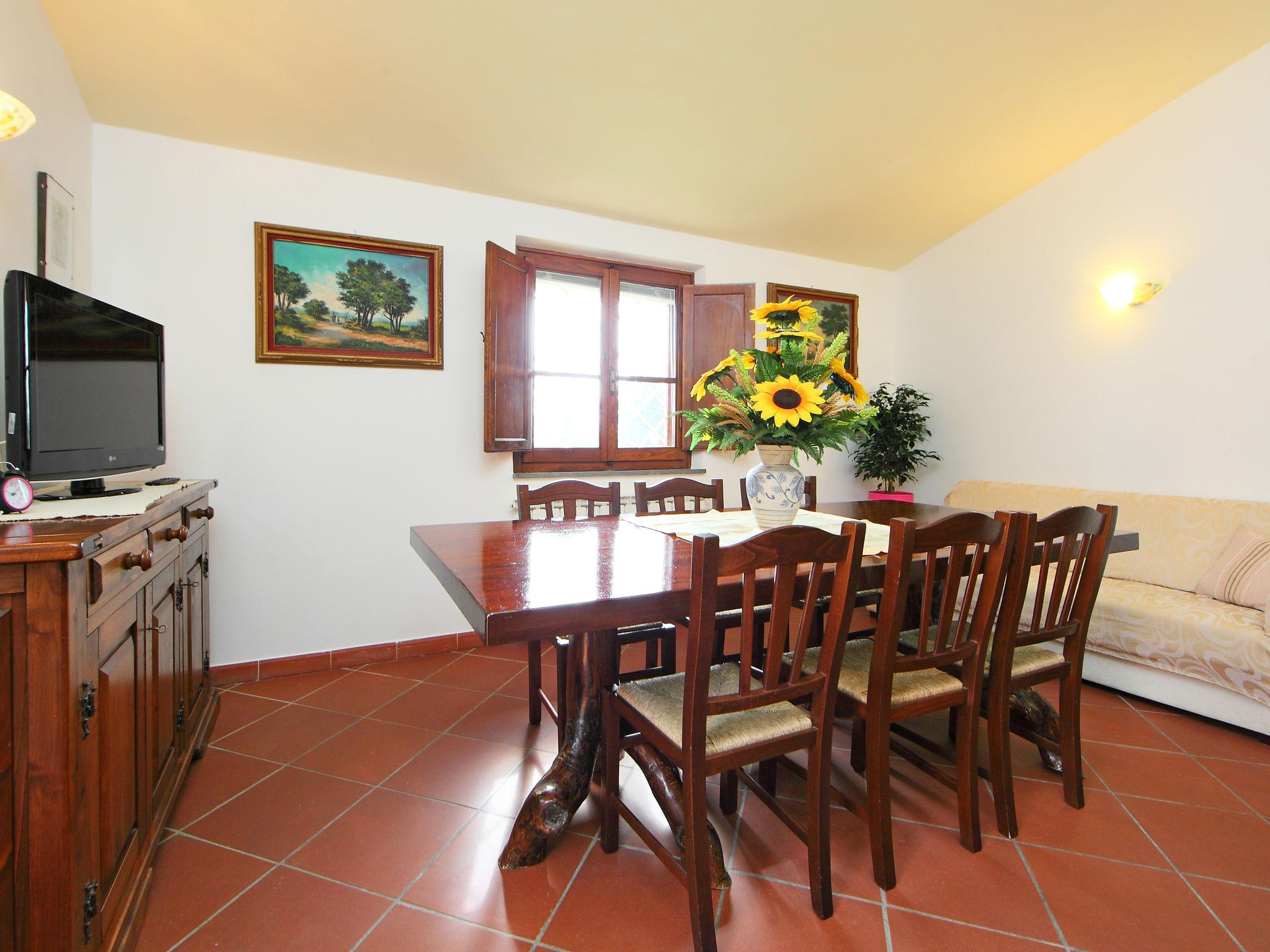 Photo 9 - 2 bedroom House in Massarosa with garden and sea view