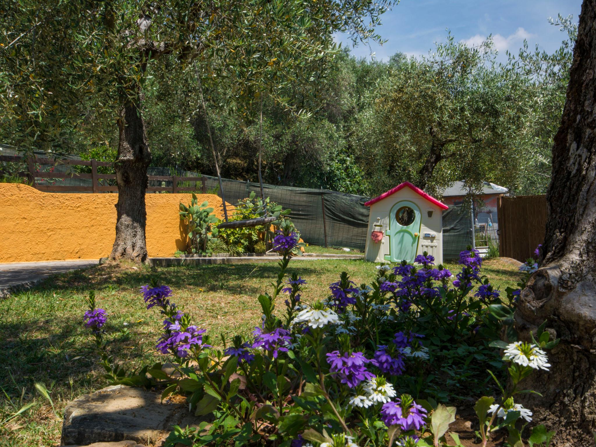 Foto 5 - Casa con 2 camere da letto a Massarosa con giardino e vista mare