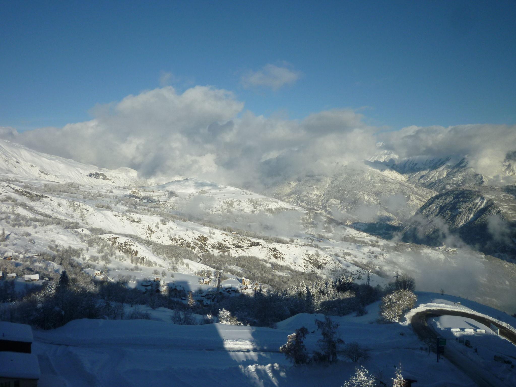 Foto 20 - Appartamento con 1 camera da letto a Villarembert con piscina e vista sulle montagne