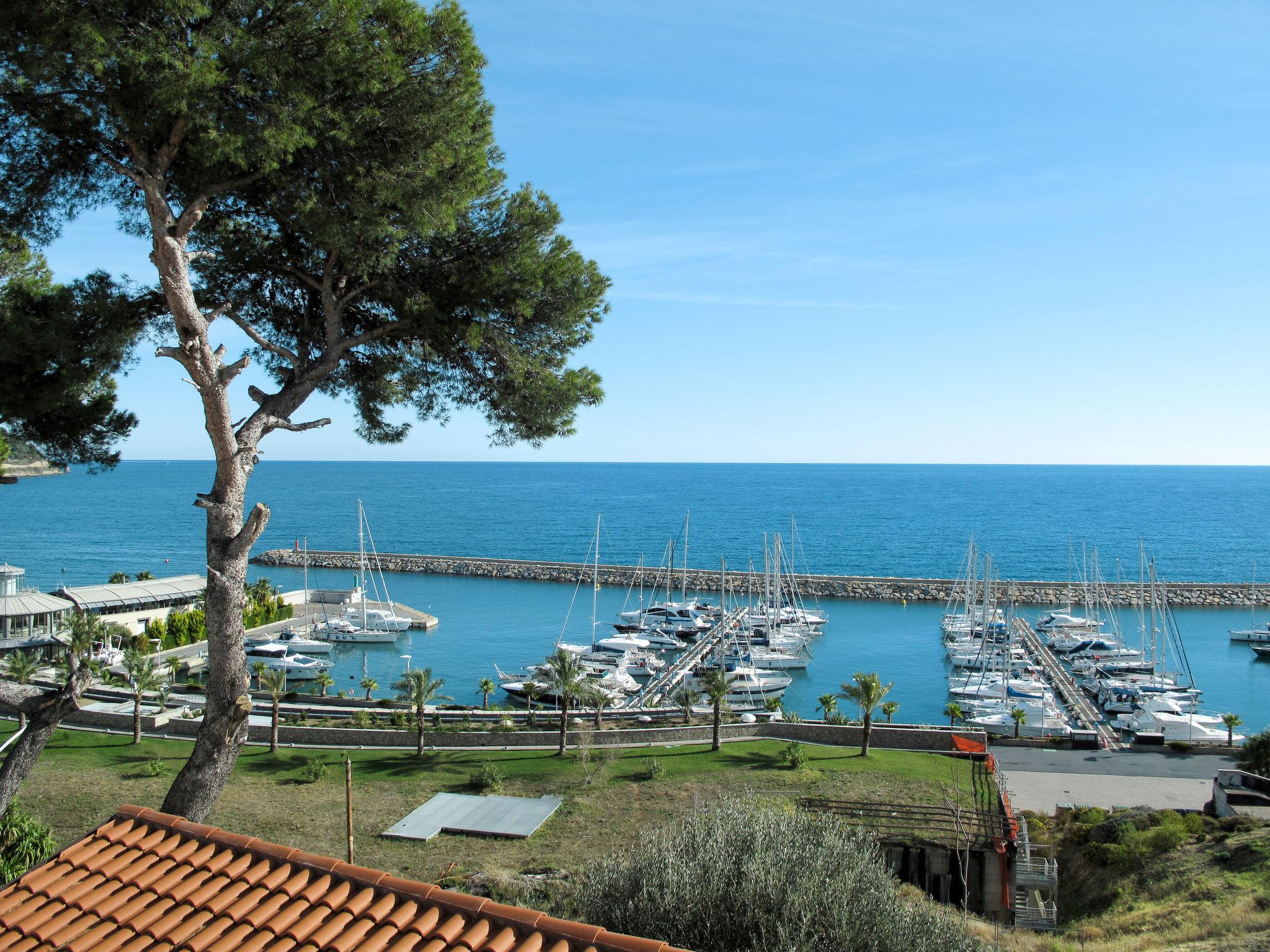 Foto 10 - Casa de 1 quarto em San Lorenzo al Mare com terraço e vistas do mar