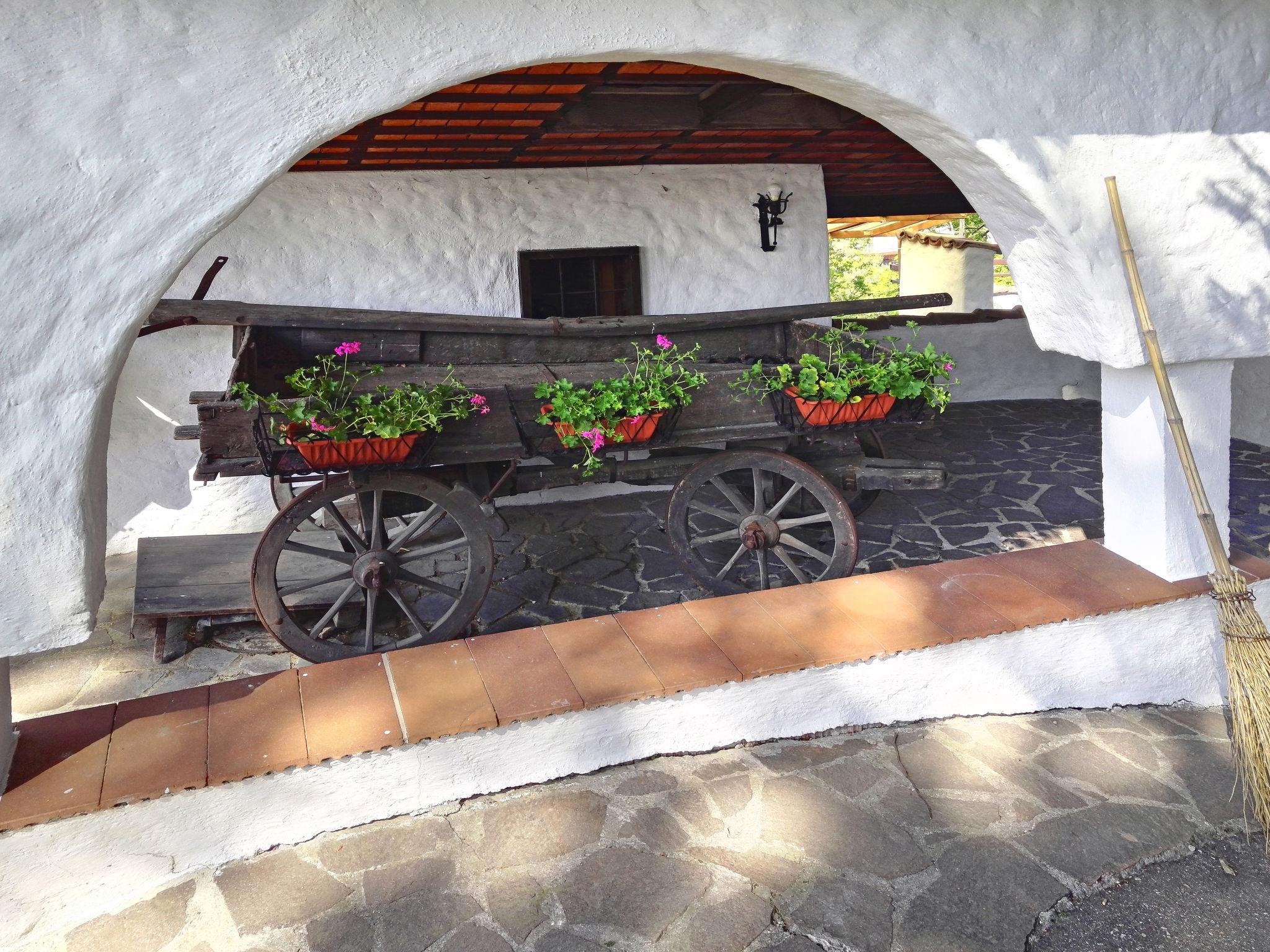 Foto 17 - Casa de 2 quartos em Leggiuno com terraço e vista para a montanha