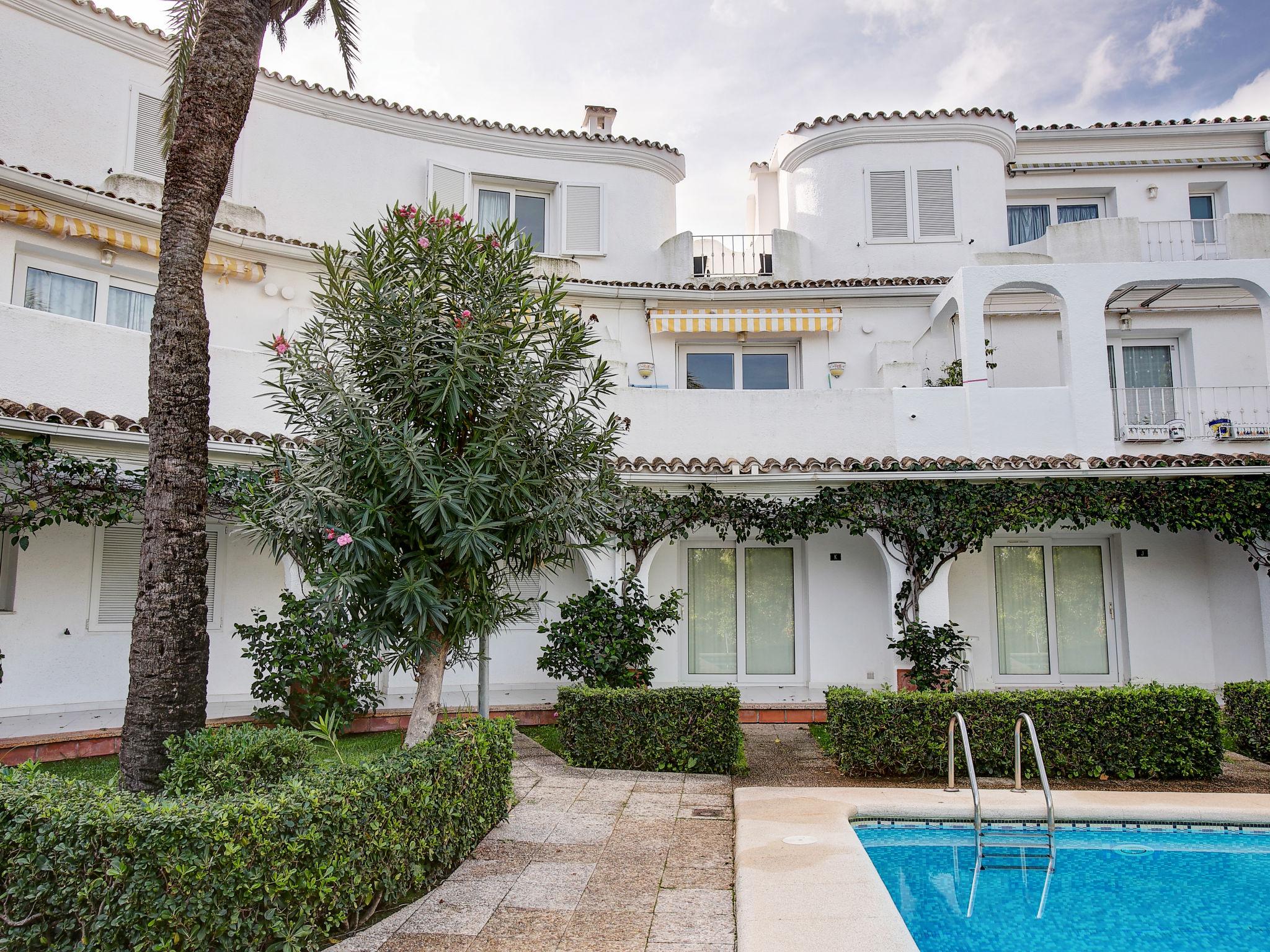 Photo 16 - Appartement de 2 chambres à Dénia avec piscine et vues à la mer