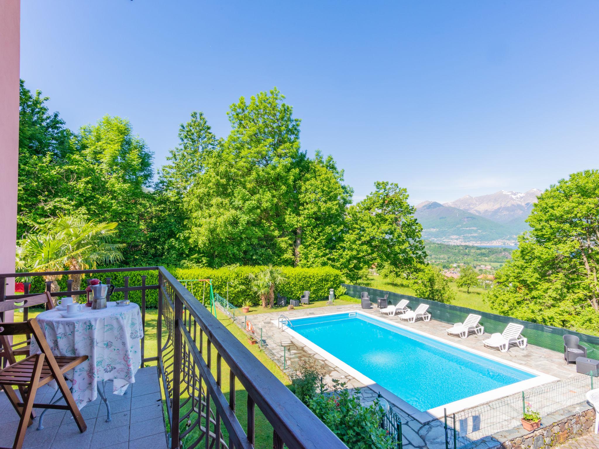 Photo 2 - Maison de 2 chambres à Colico avec piscine et vues sur la montagne