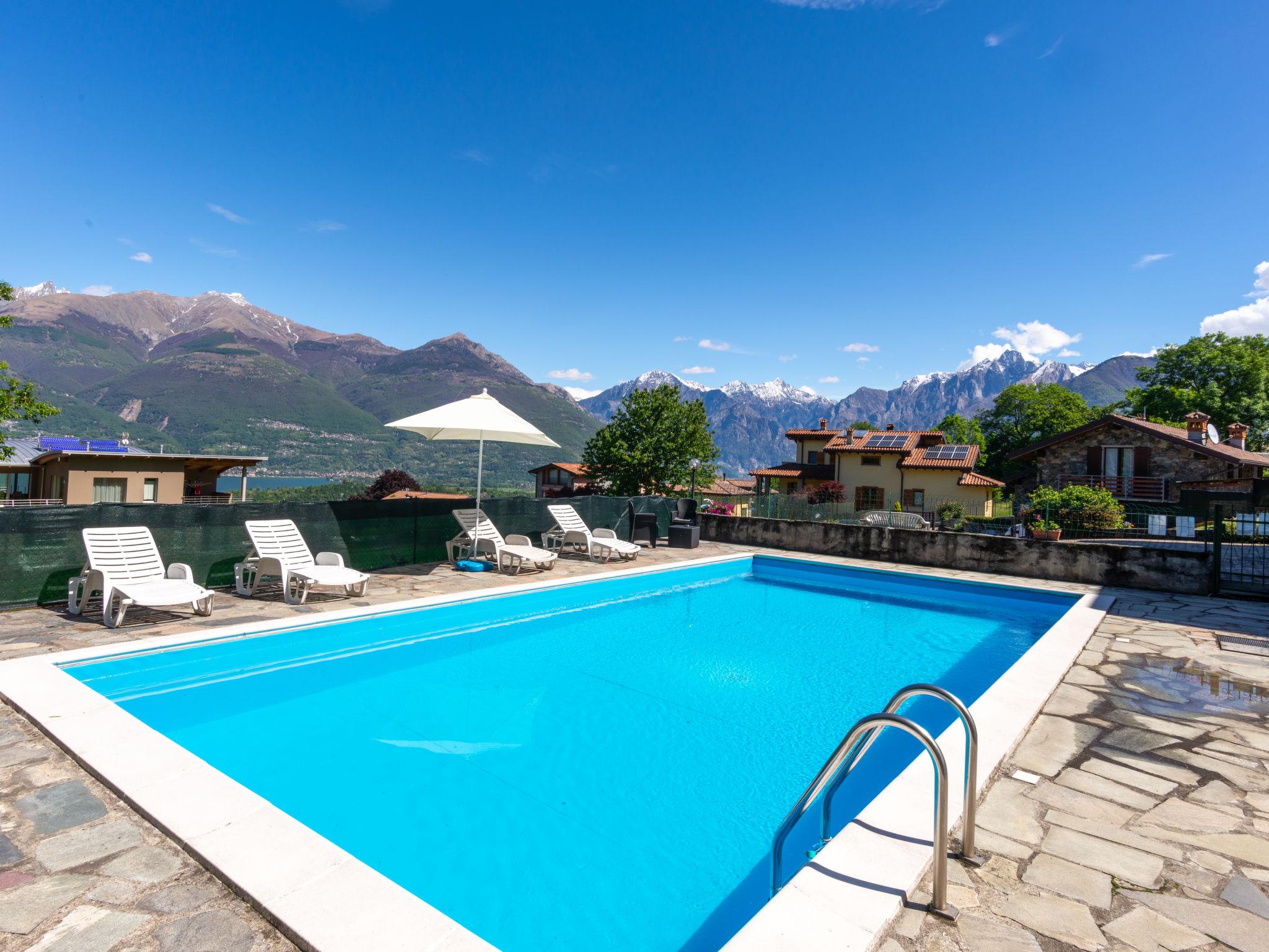Foto 28 - Casa de 2 habitaciones en Colico con piscina y vistas a la montaña