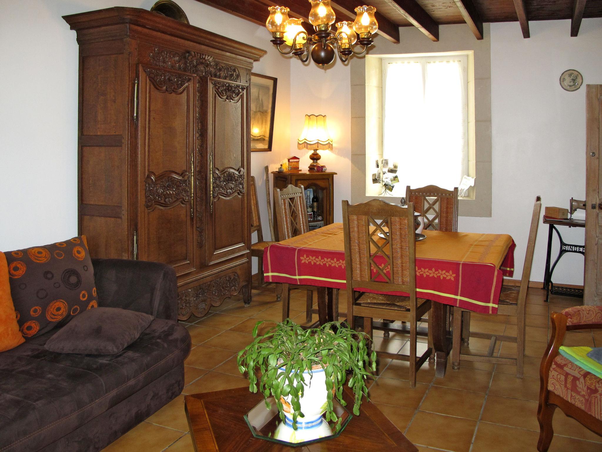 Photo 3 - Maison de 4 chambres à Saint-Maurice-en-Cotentin avec terrasse