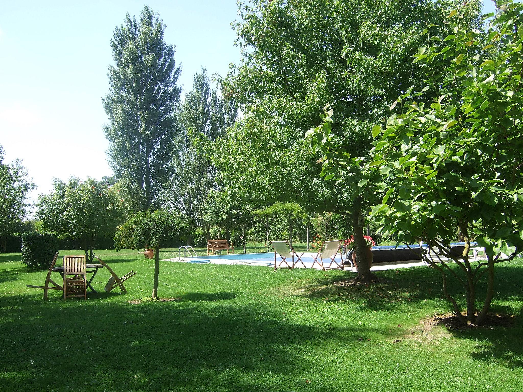 Photo 27 - Maison de 5 chambres à Tour-en-Bessin avec piscine privée et vues à la mer