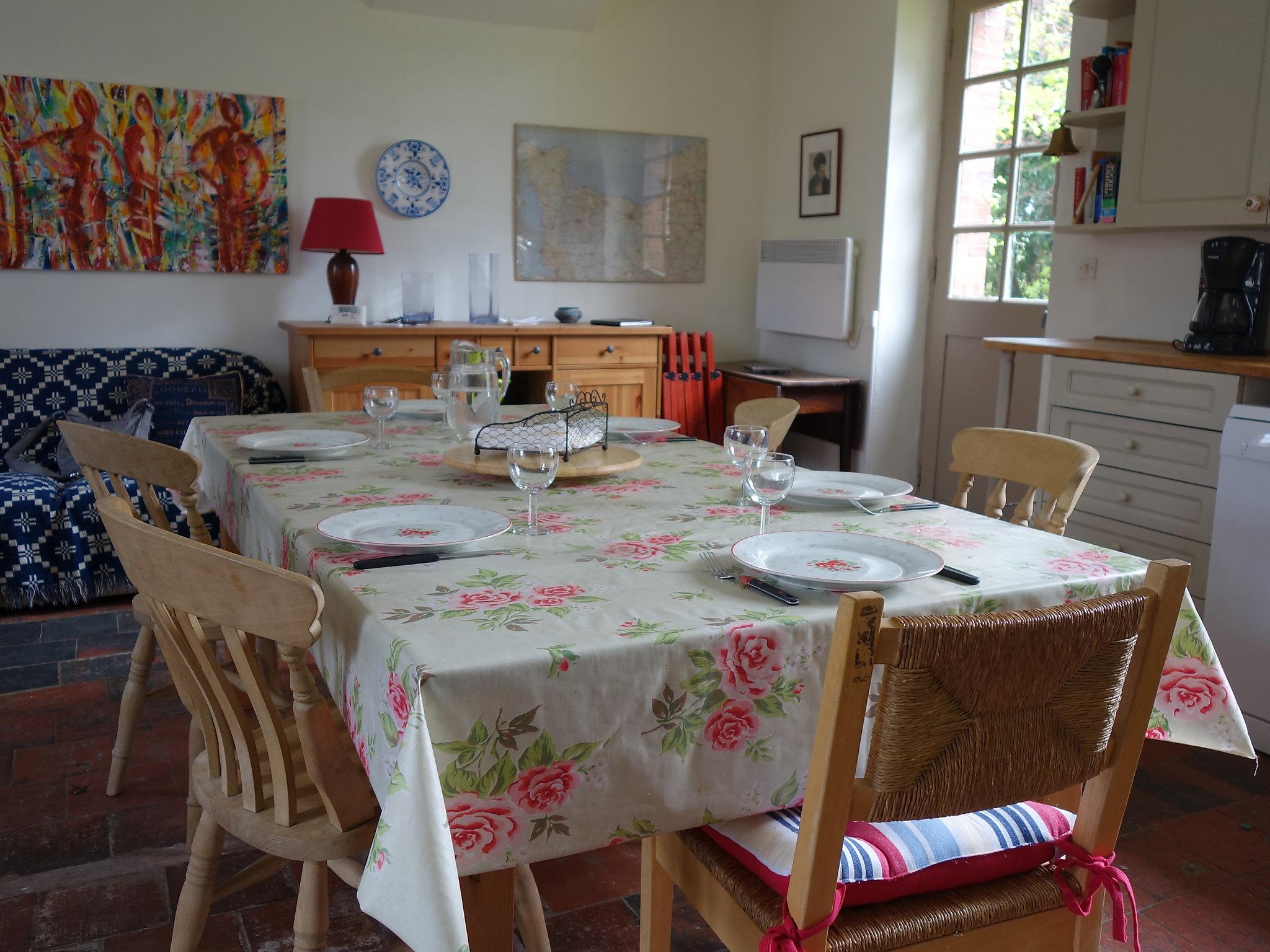 Photo 16 - Maison de 5 chambres à Tour-en-Bessin avec piscine privée et jardin