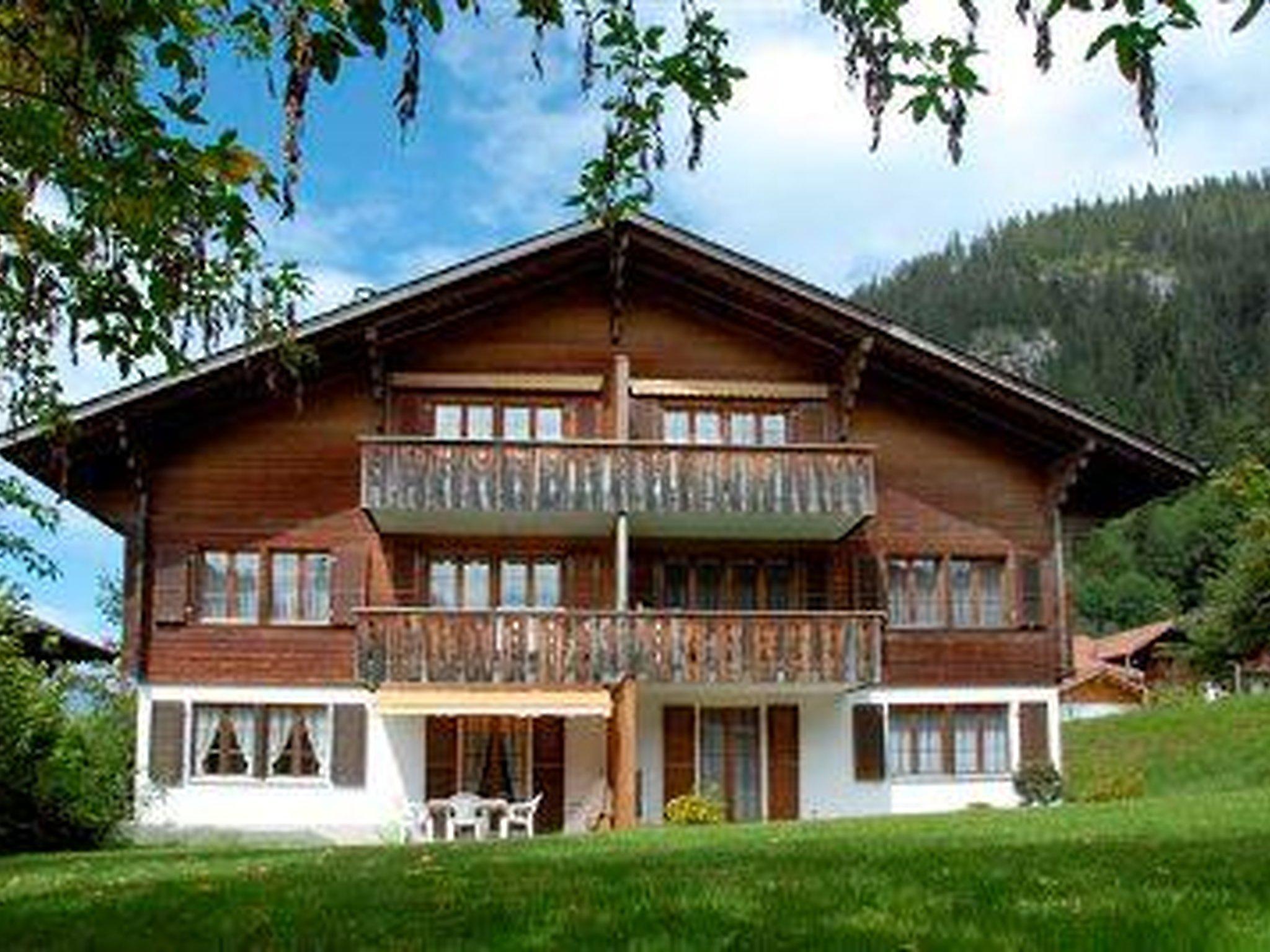 Photo 1 - Appartement de 2 chambres à Zweisimmen